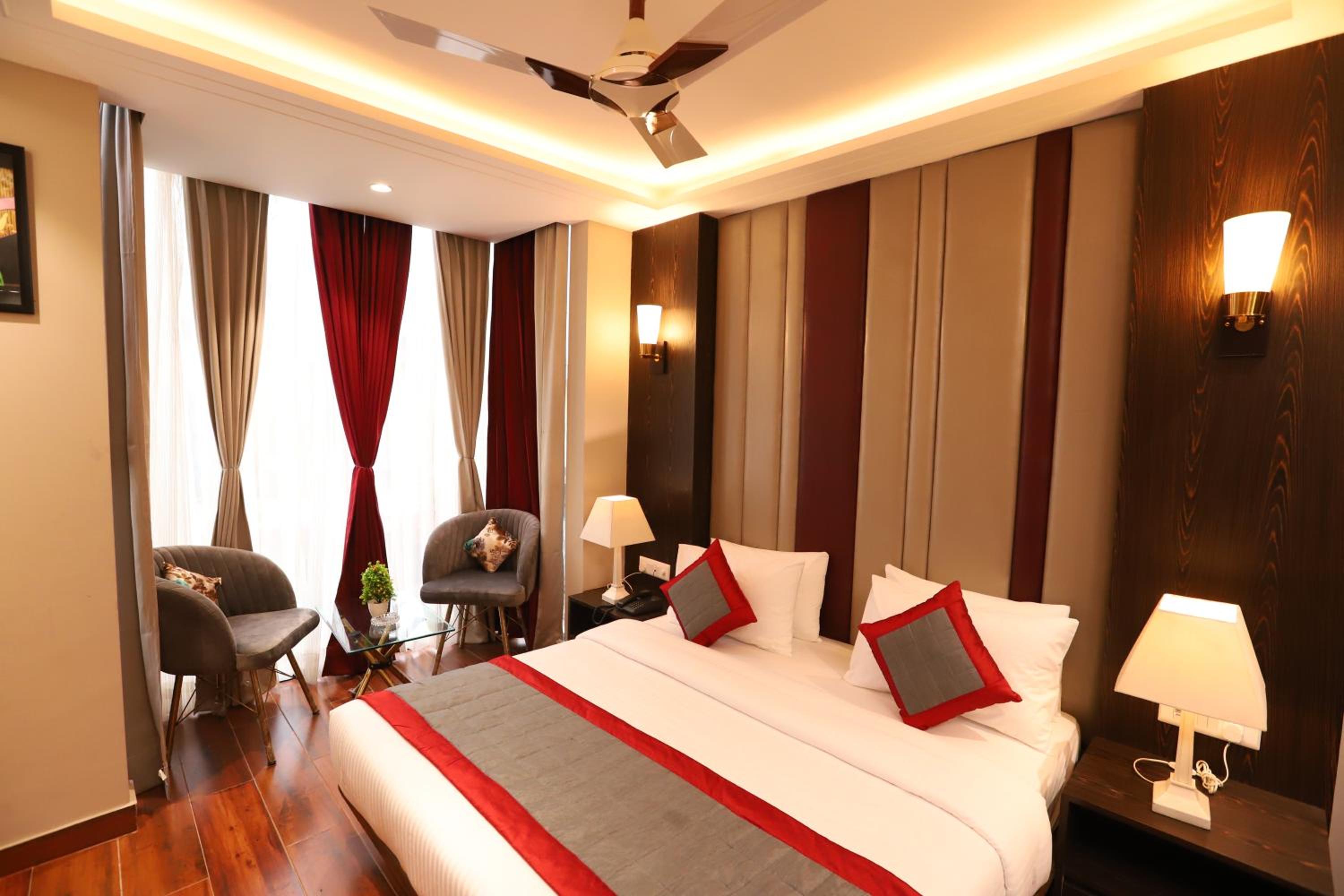 Standard Double Room - Photo 10