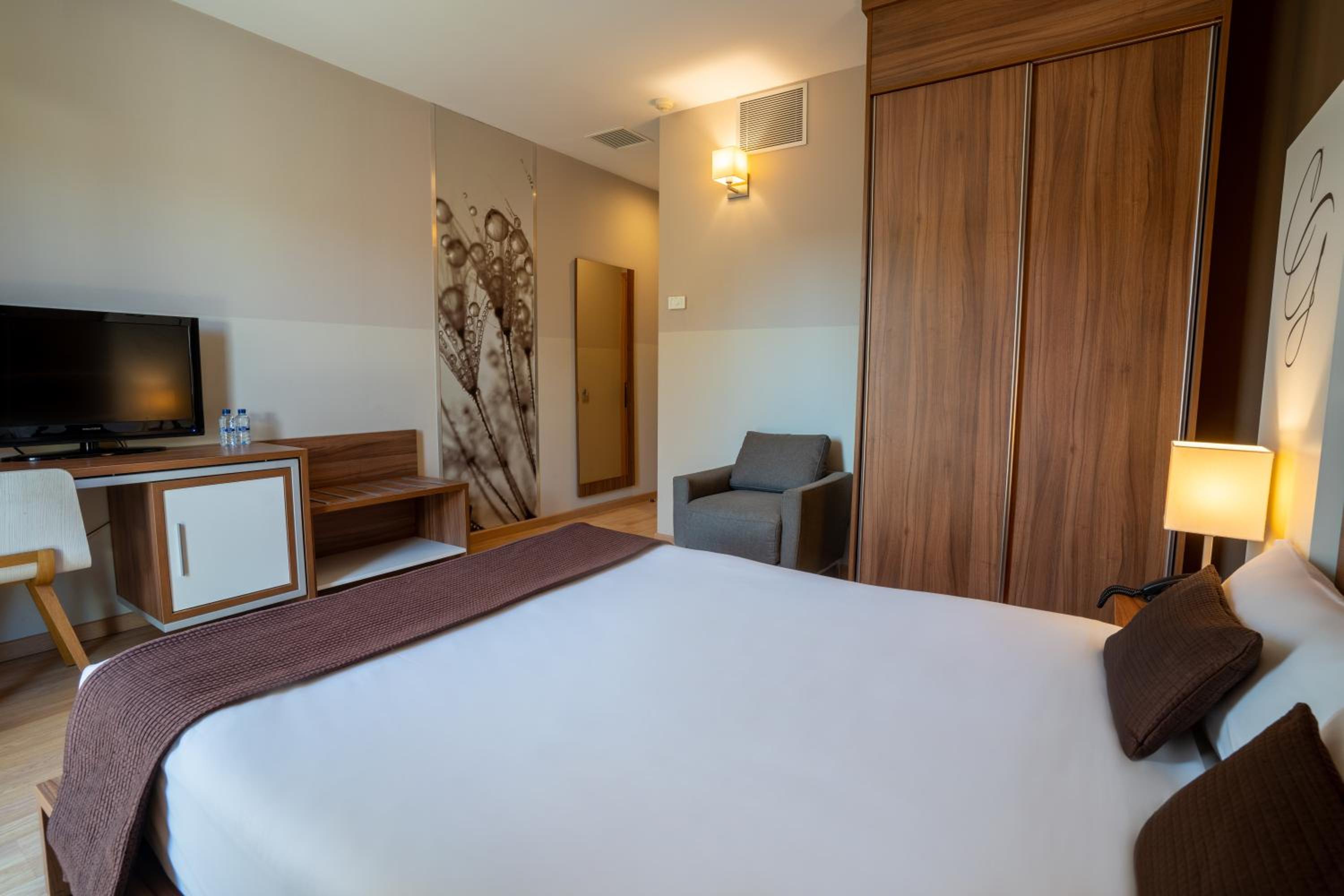 Standard Double or Twin Room with Balcony