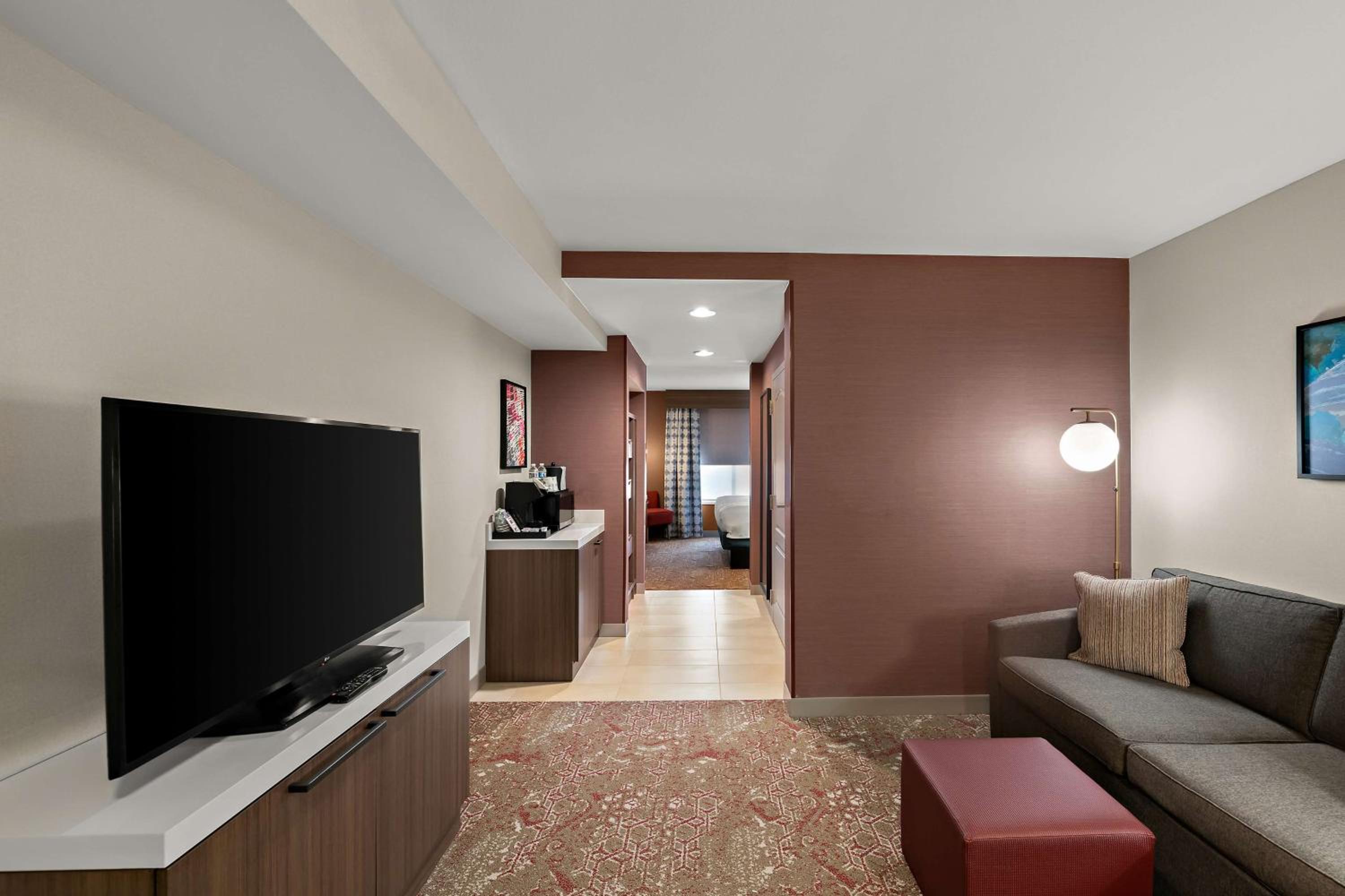 Junior King Suite with Seating Area
