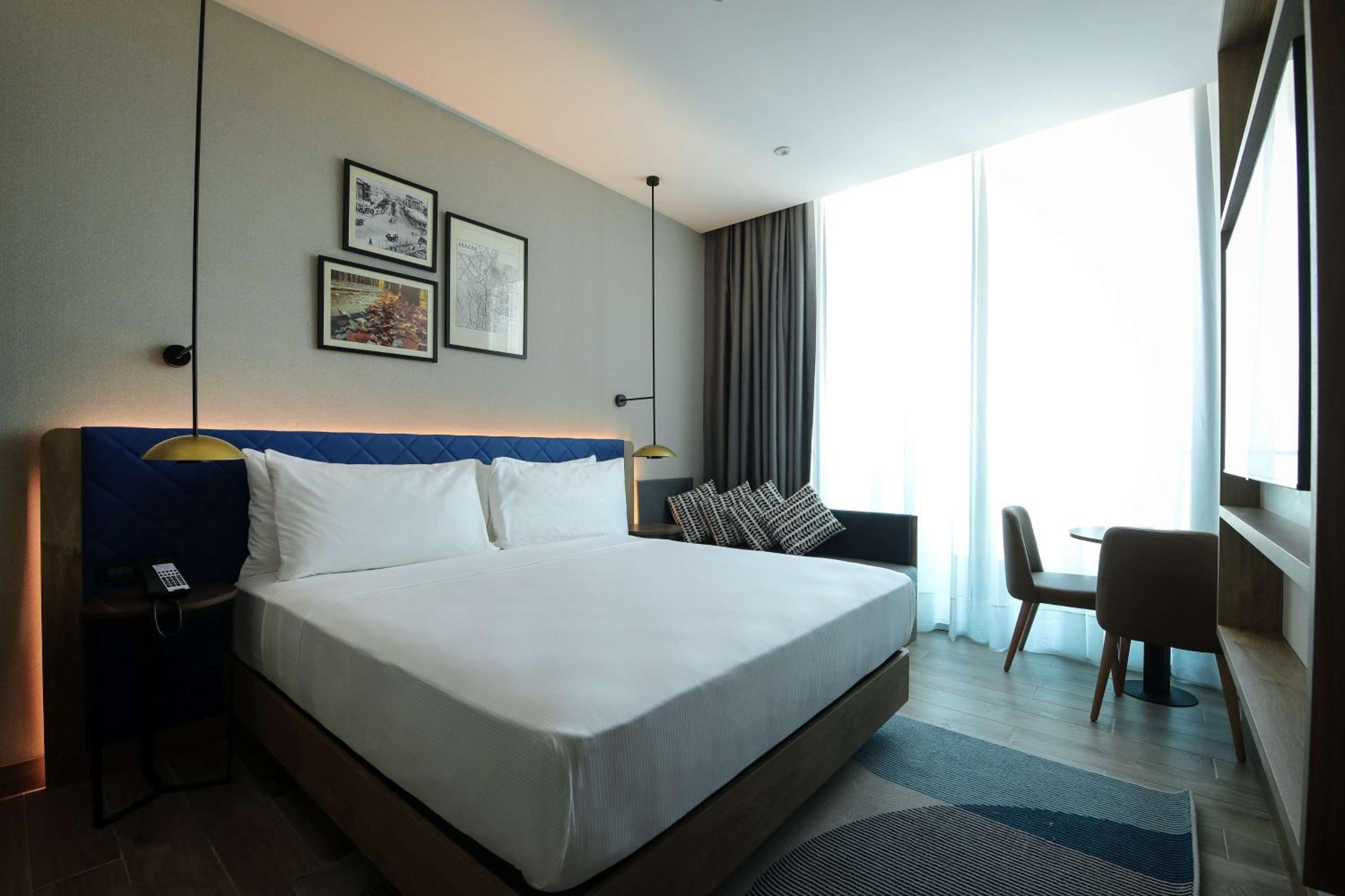 King Room with Sofa Bed