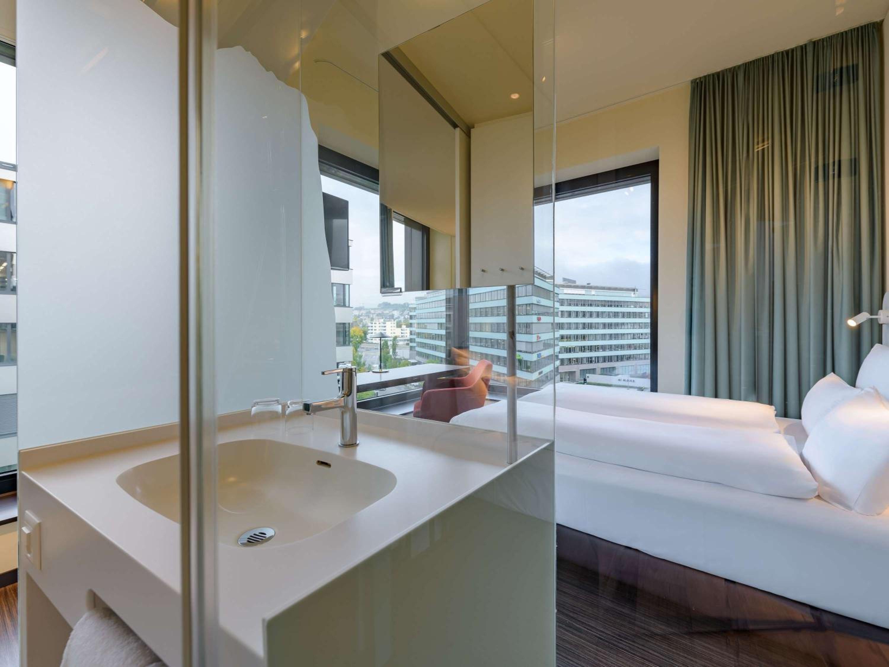 Superior Twin Room - Photo 4