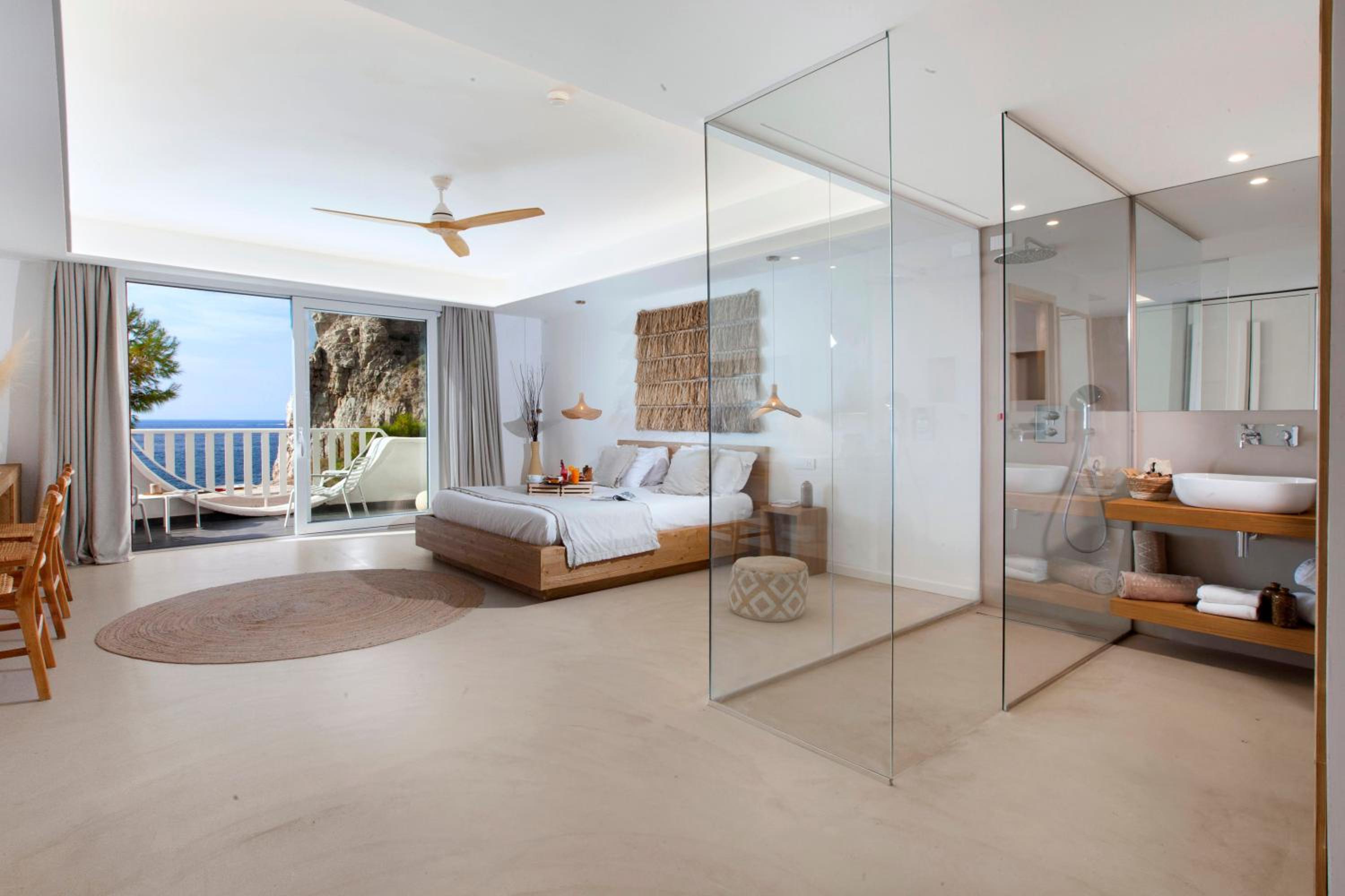Junior Suite with Sea View - Photo 12