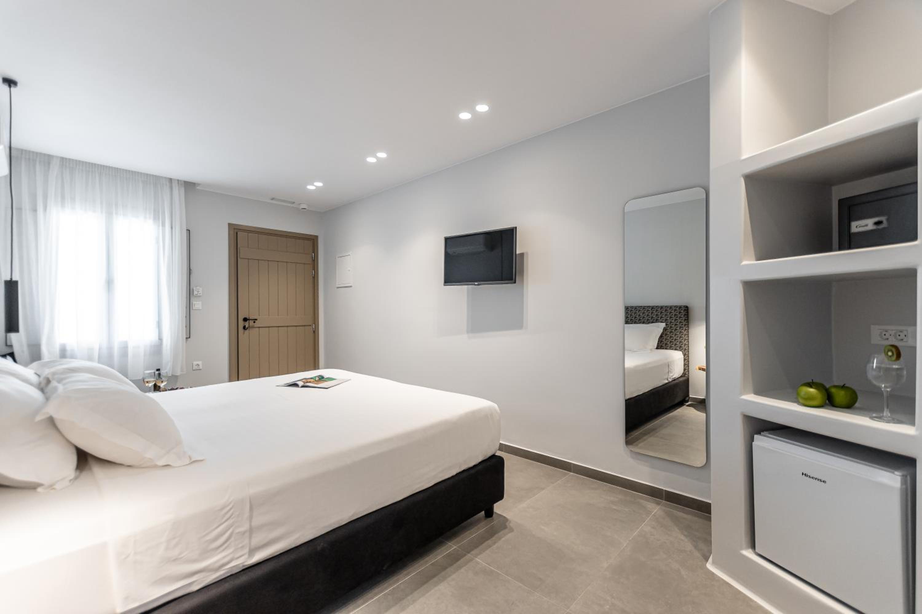 Premium Room with Garden view - Photo 7