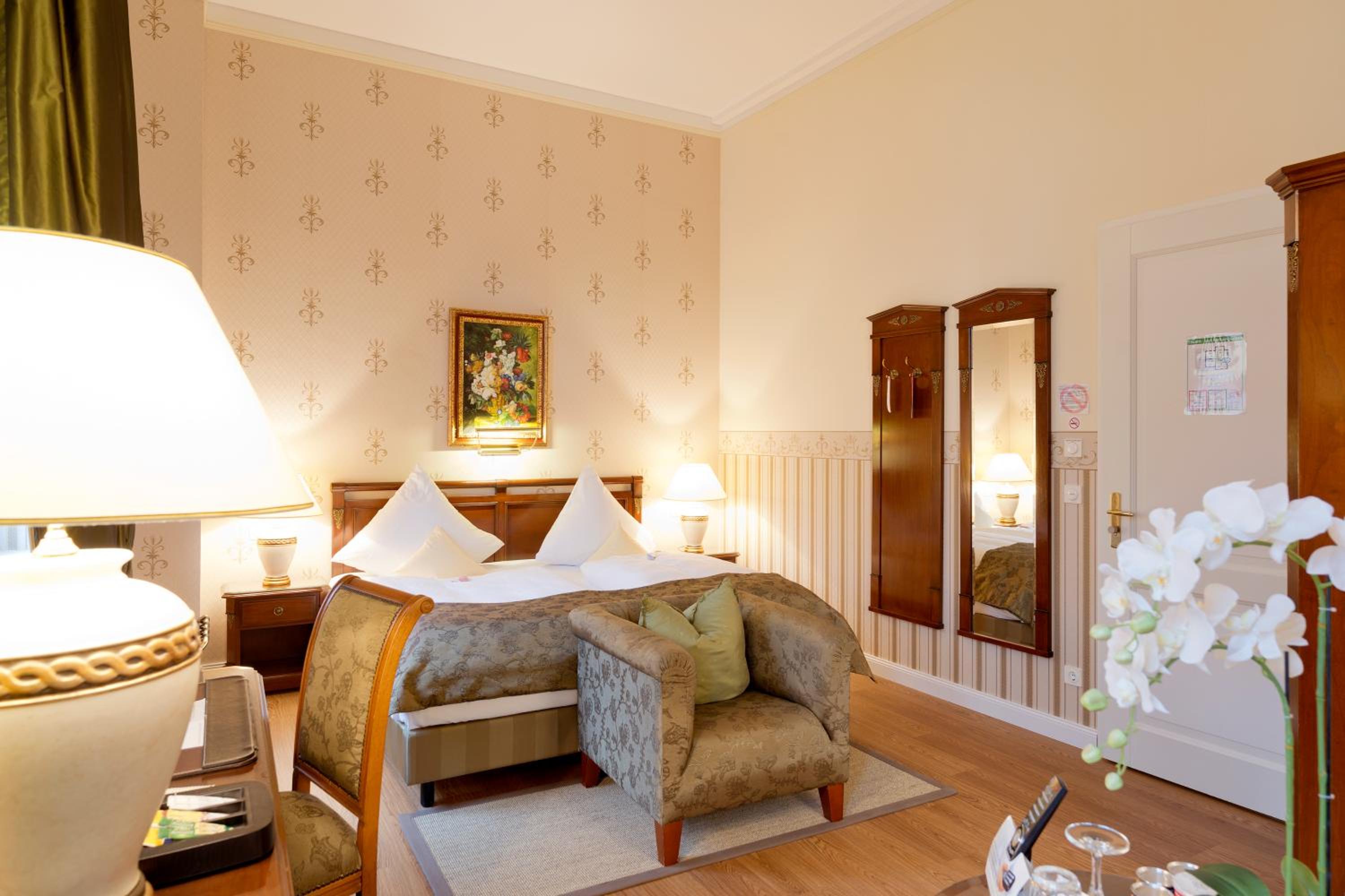 Superior Double Room - Photo 3