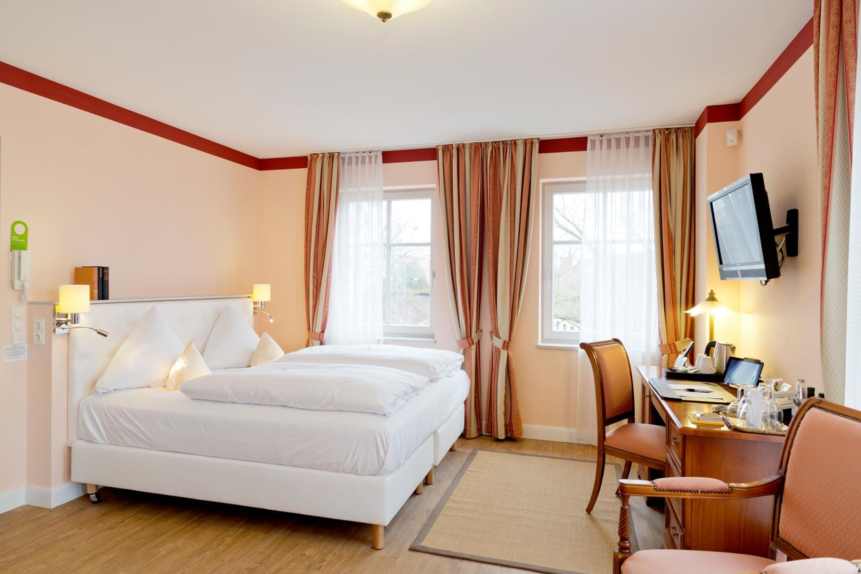 Double Room with Balcony or Terrace - Photo 6