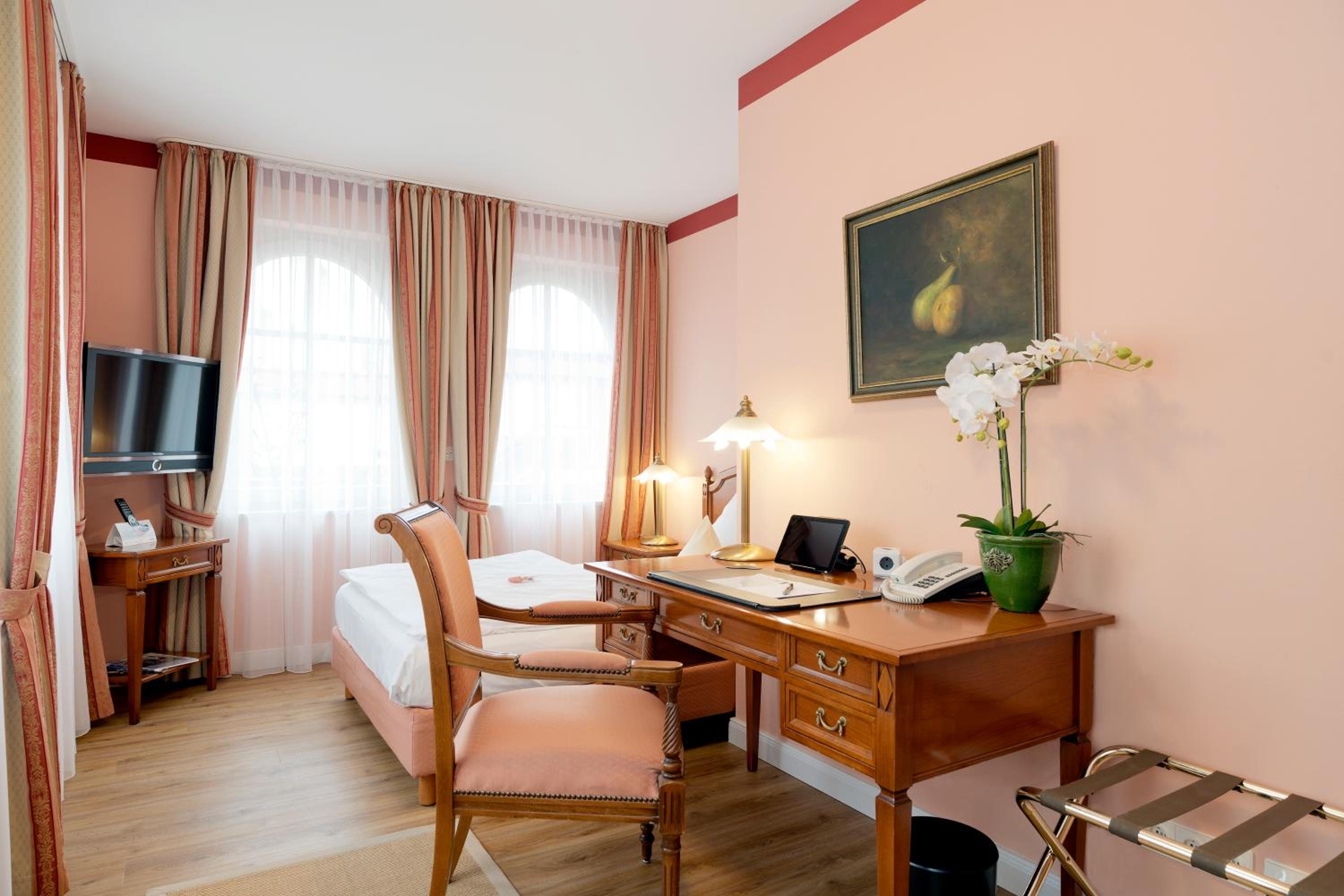 Double Room - Photo 3