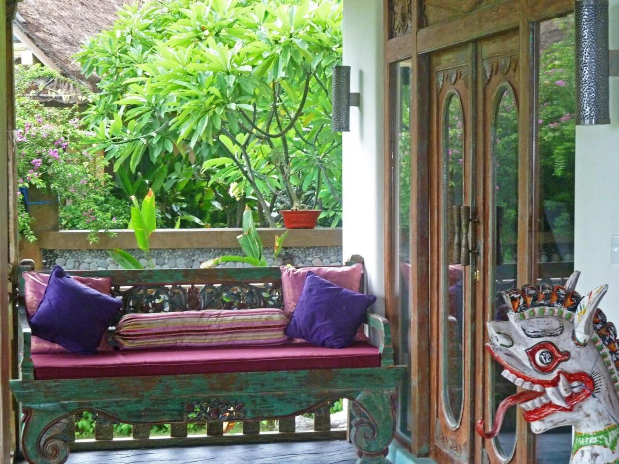 Double or Twin Room with Sea View photo 3