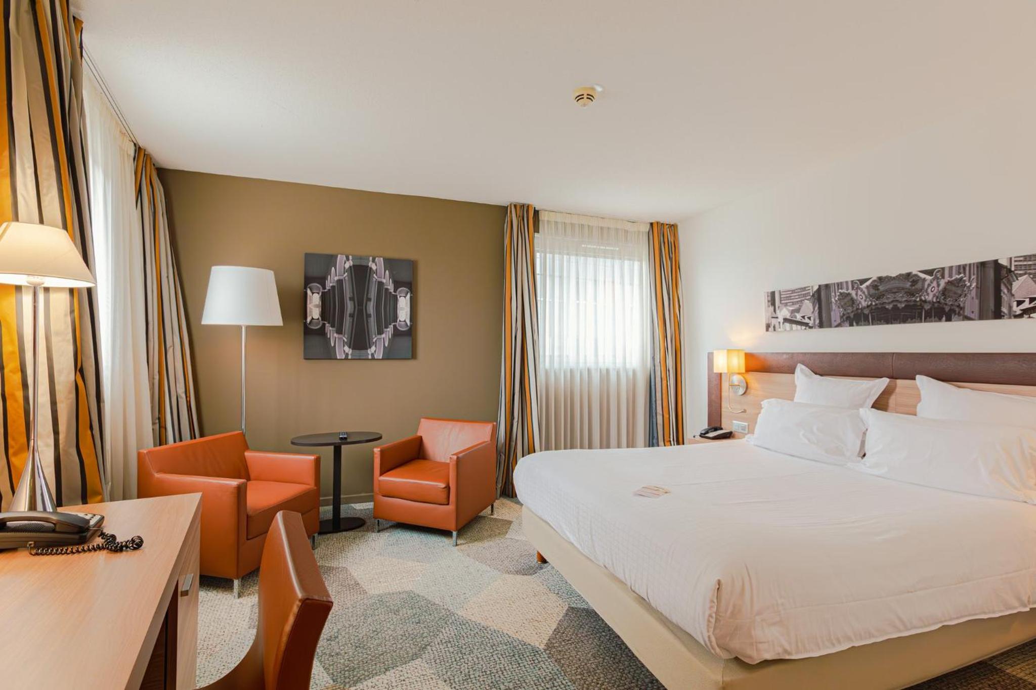 Premium Queen Room - Photo 1
