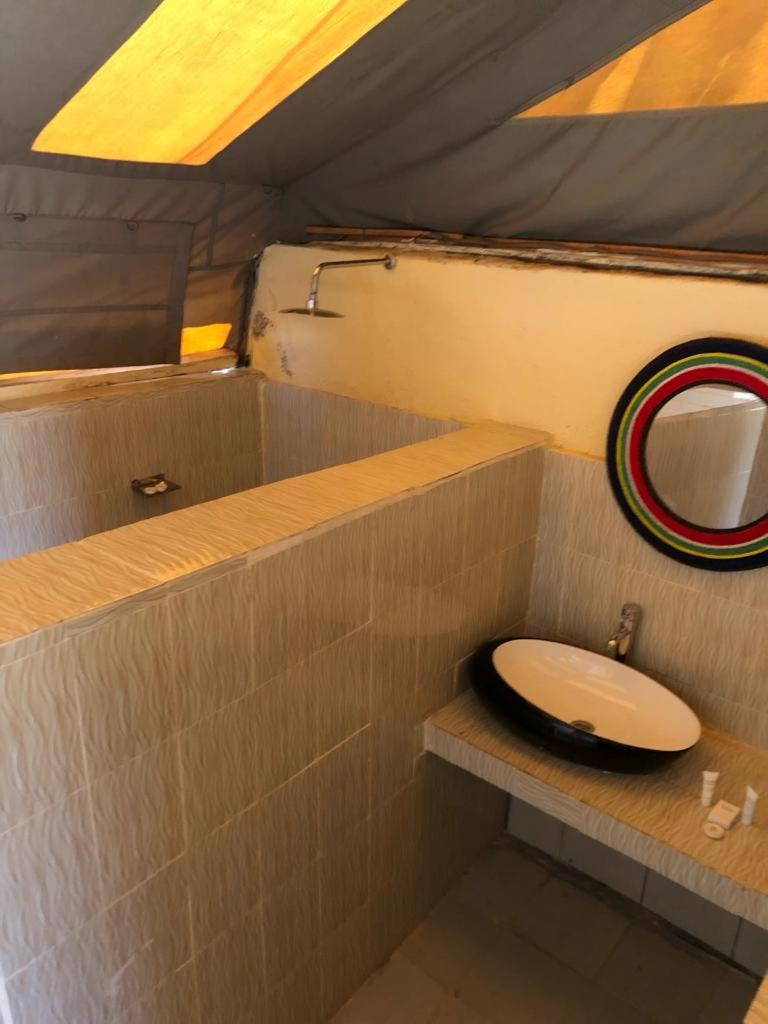 Double Room - Photo 17