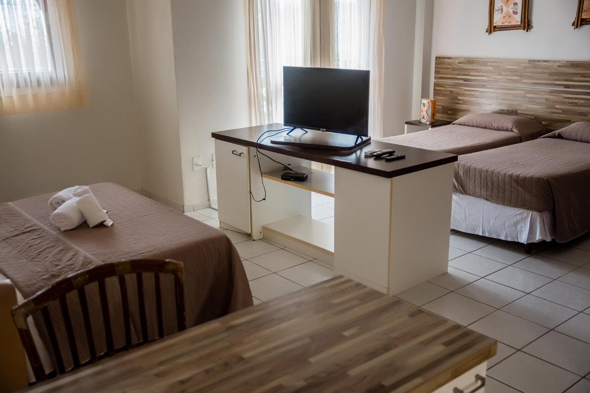 Deluxe Triple Room - Photo 8