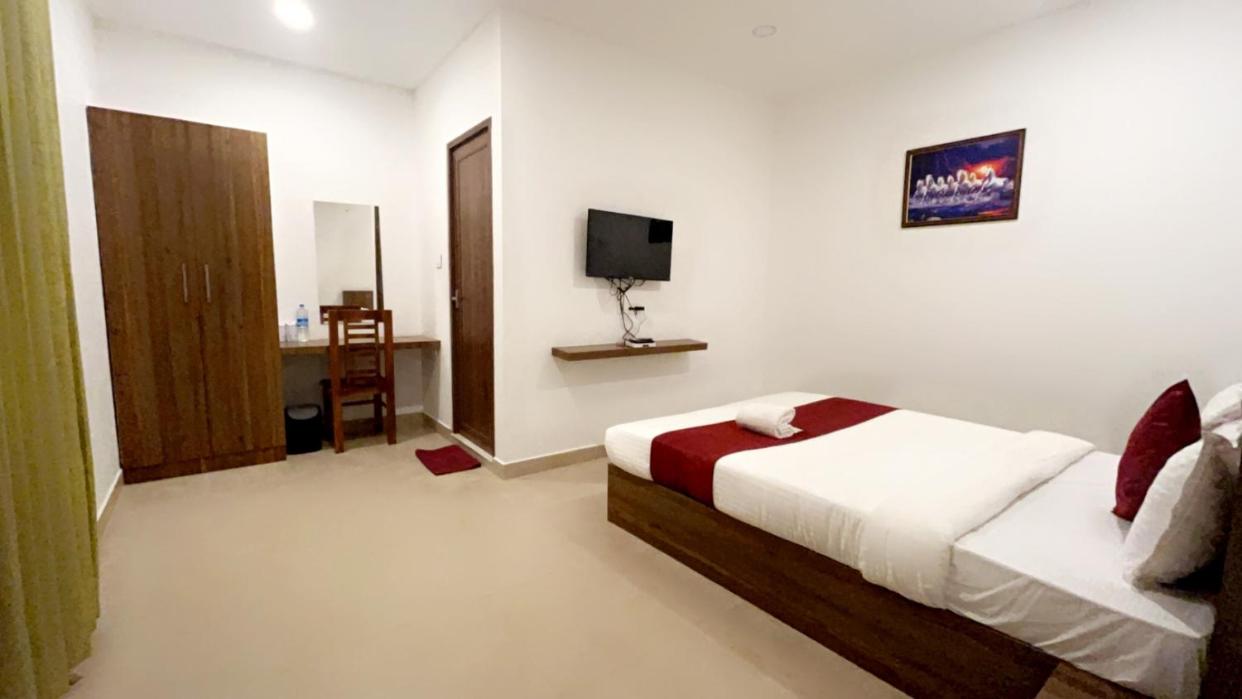 Deluxe Double Room - Photo 10