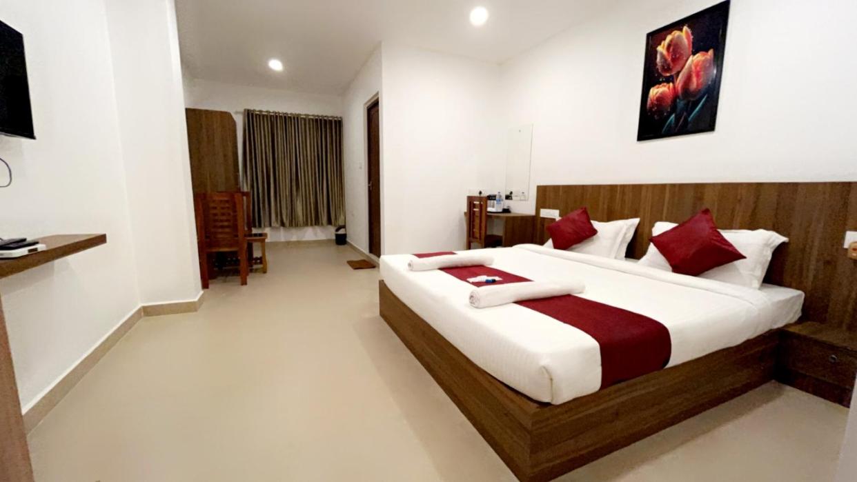 Deluxe Double Room - Photo 4