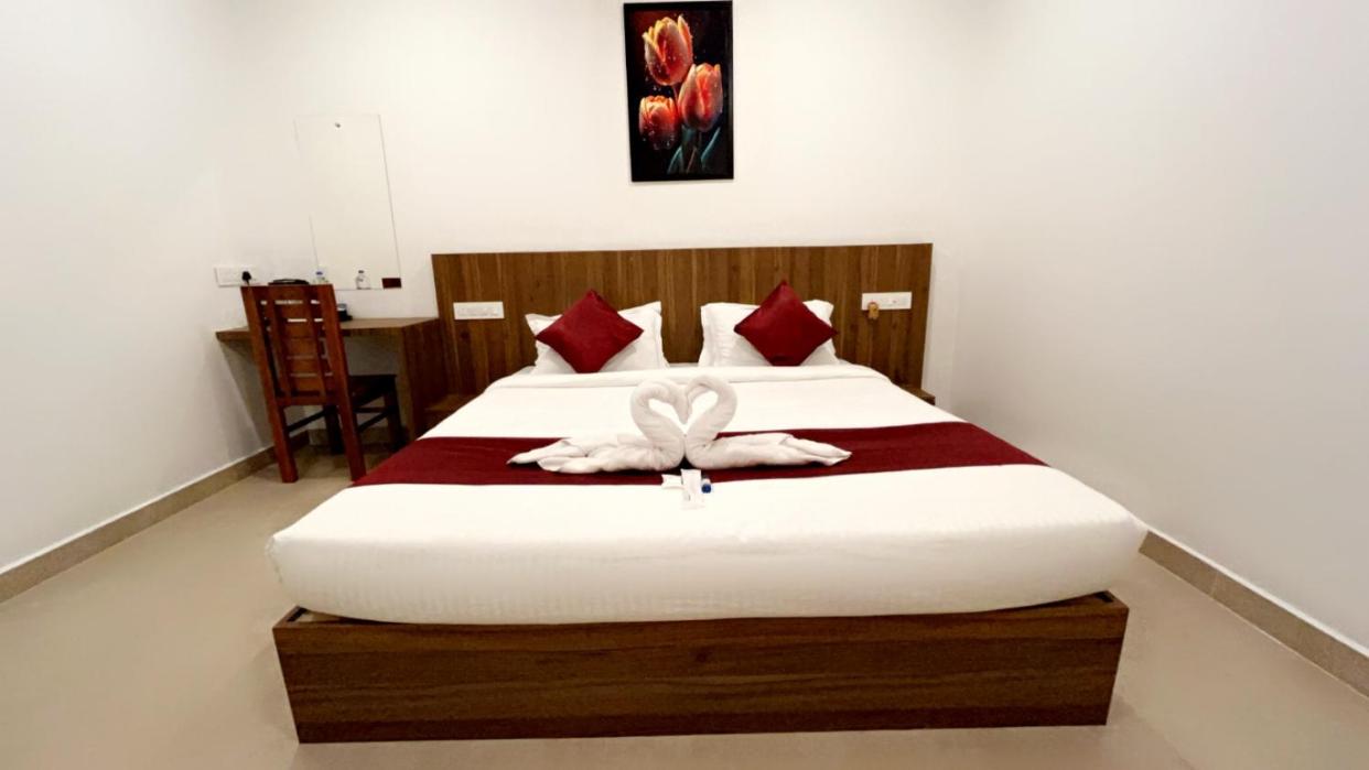 Deluxe Double Room - Photo 2