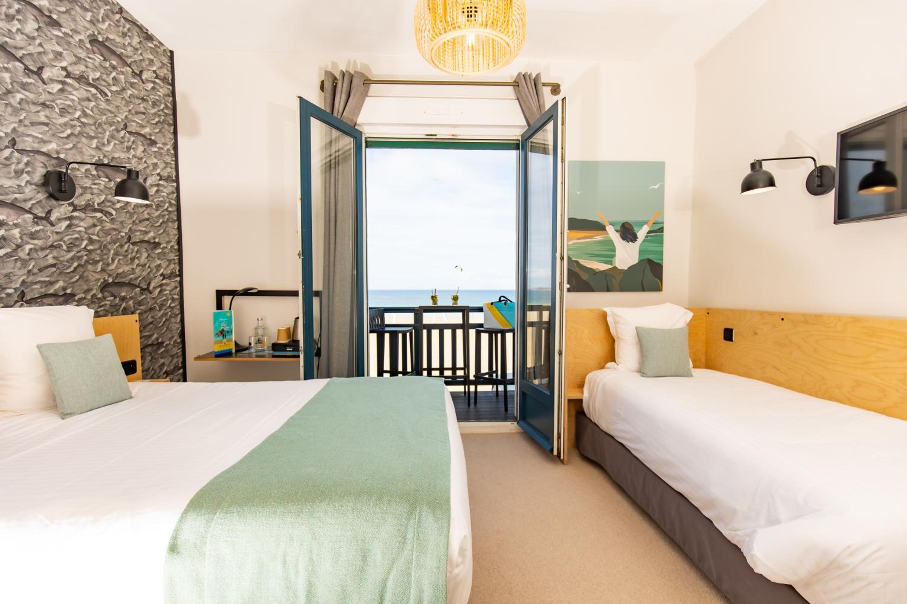 Triple Room with Balcony - Sea View