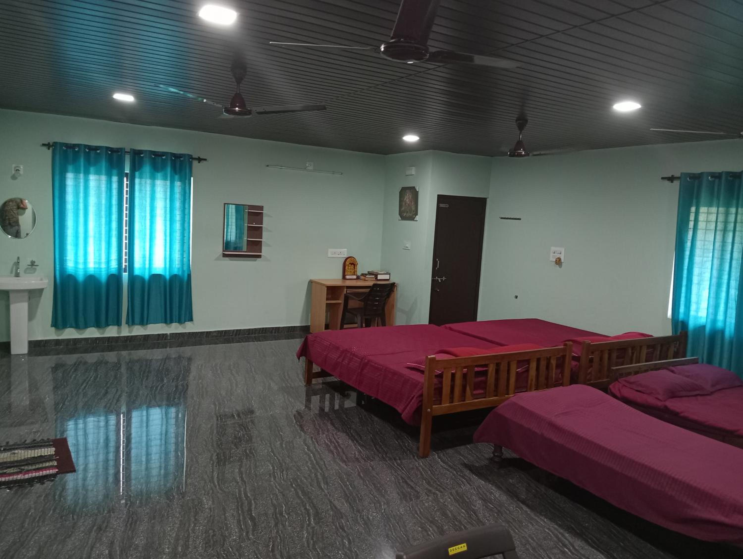 Family Room with Garden View photo 3