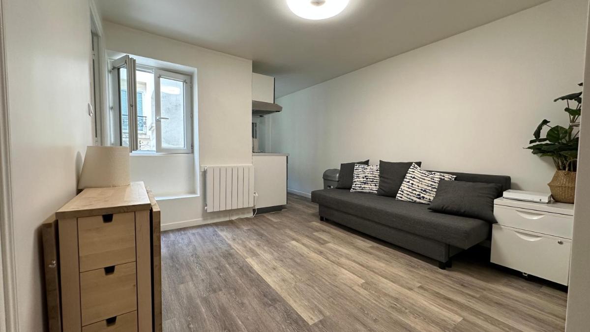 Apartment photo 1