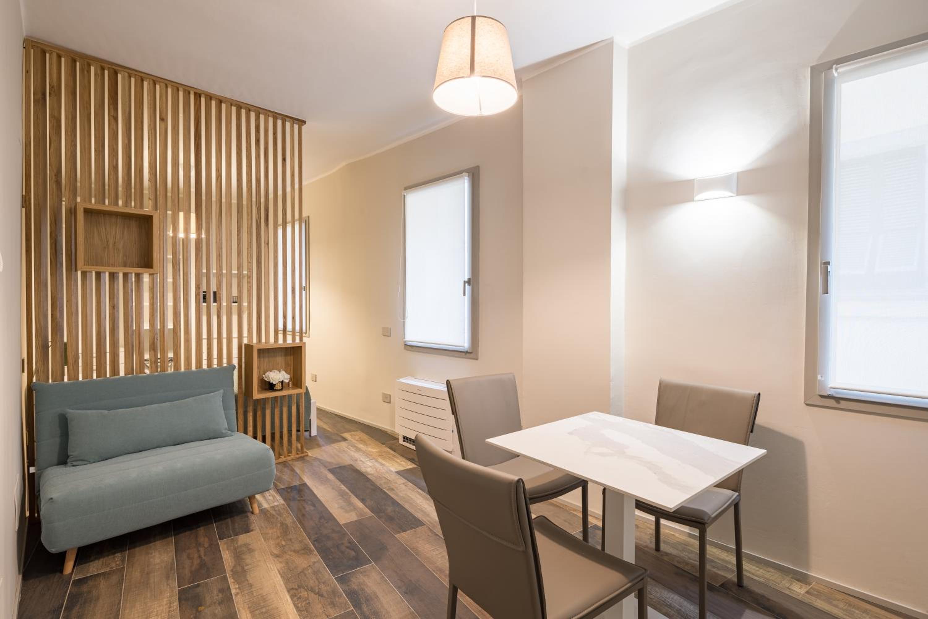  One Bedroom Apartment With Kitchen photo 2