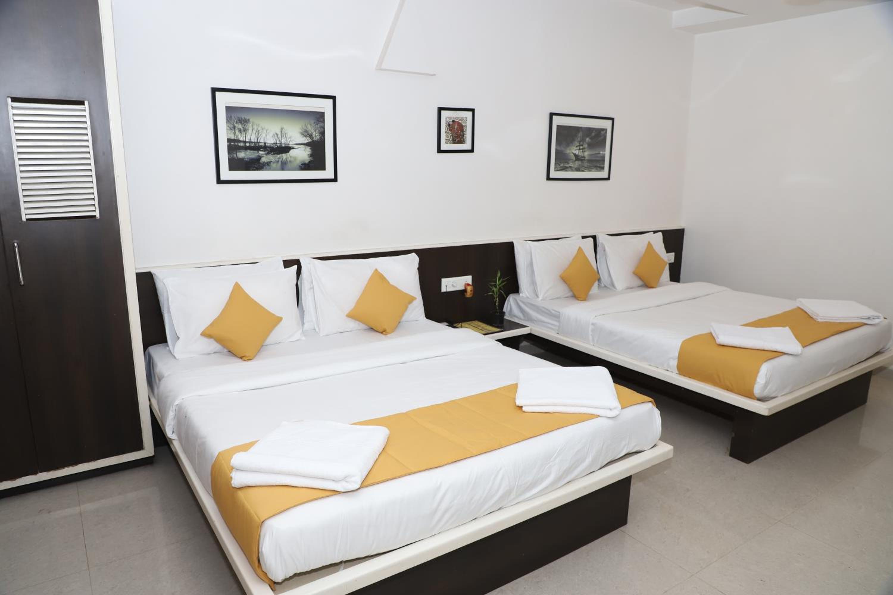 Comfort Quadruple Room - Photo 6