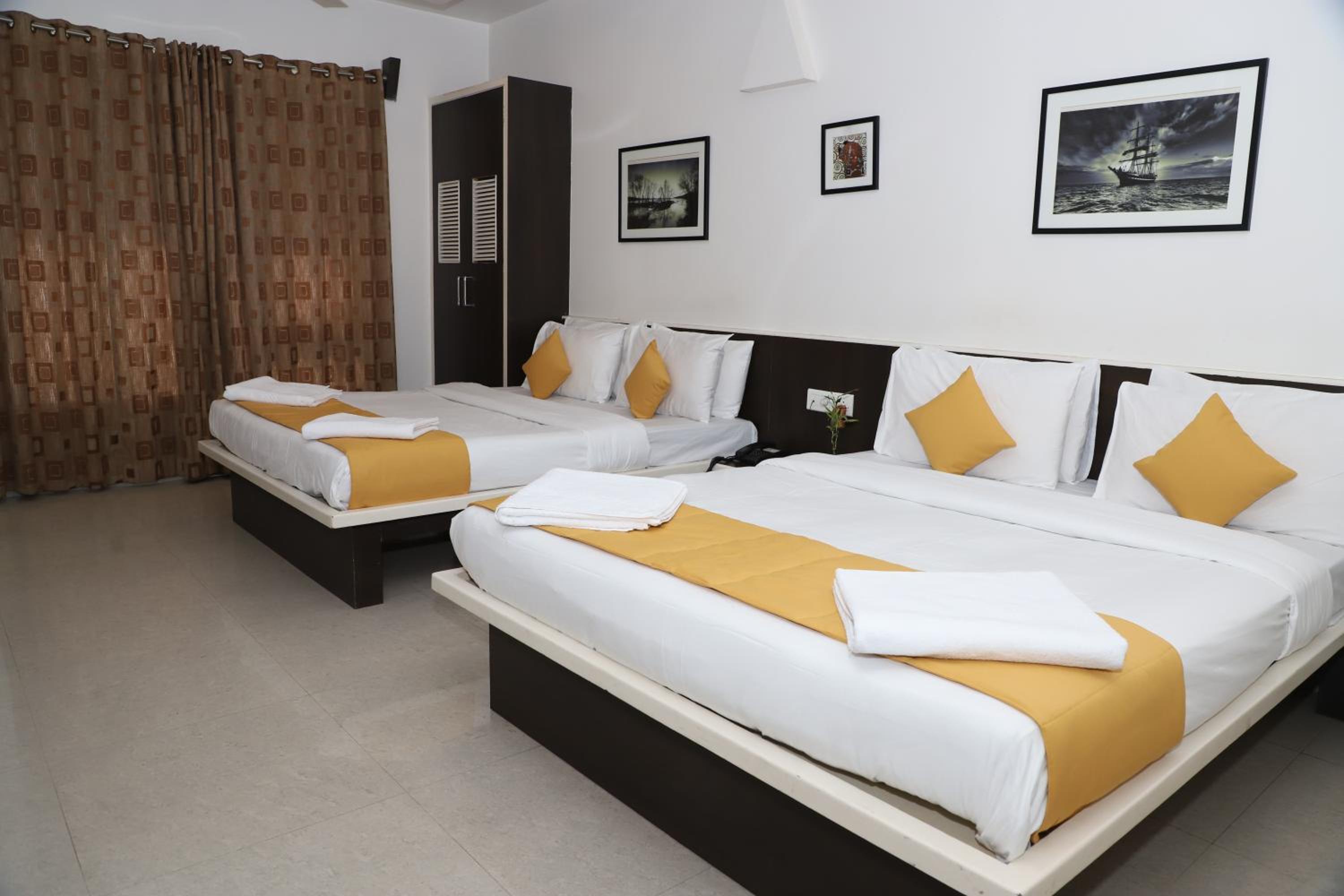 Comfort Quadruple Room - Photo 4