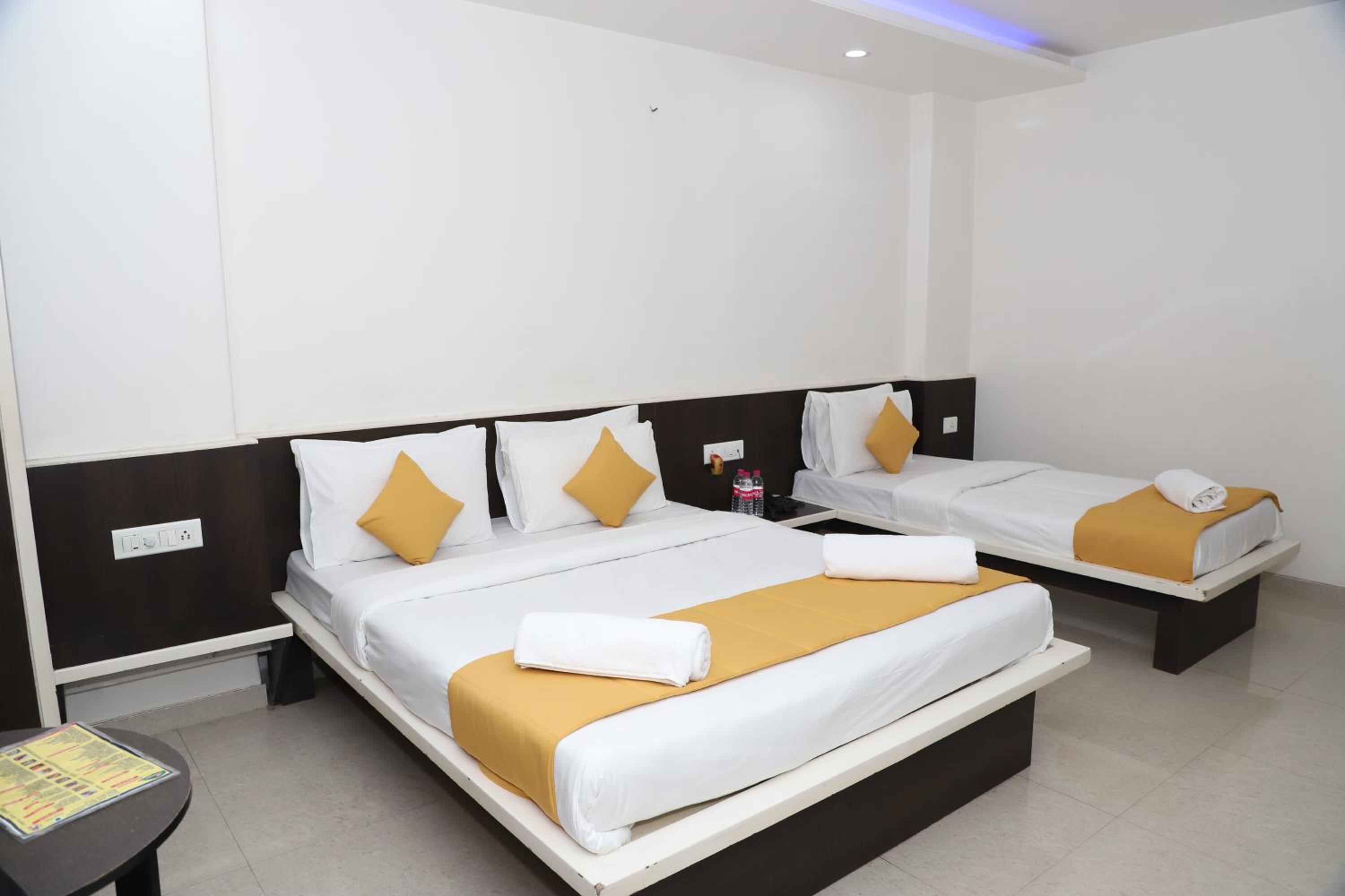 Executive Triple Room - Photo 3
