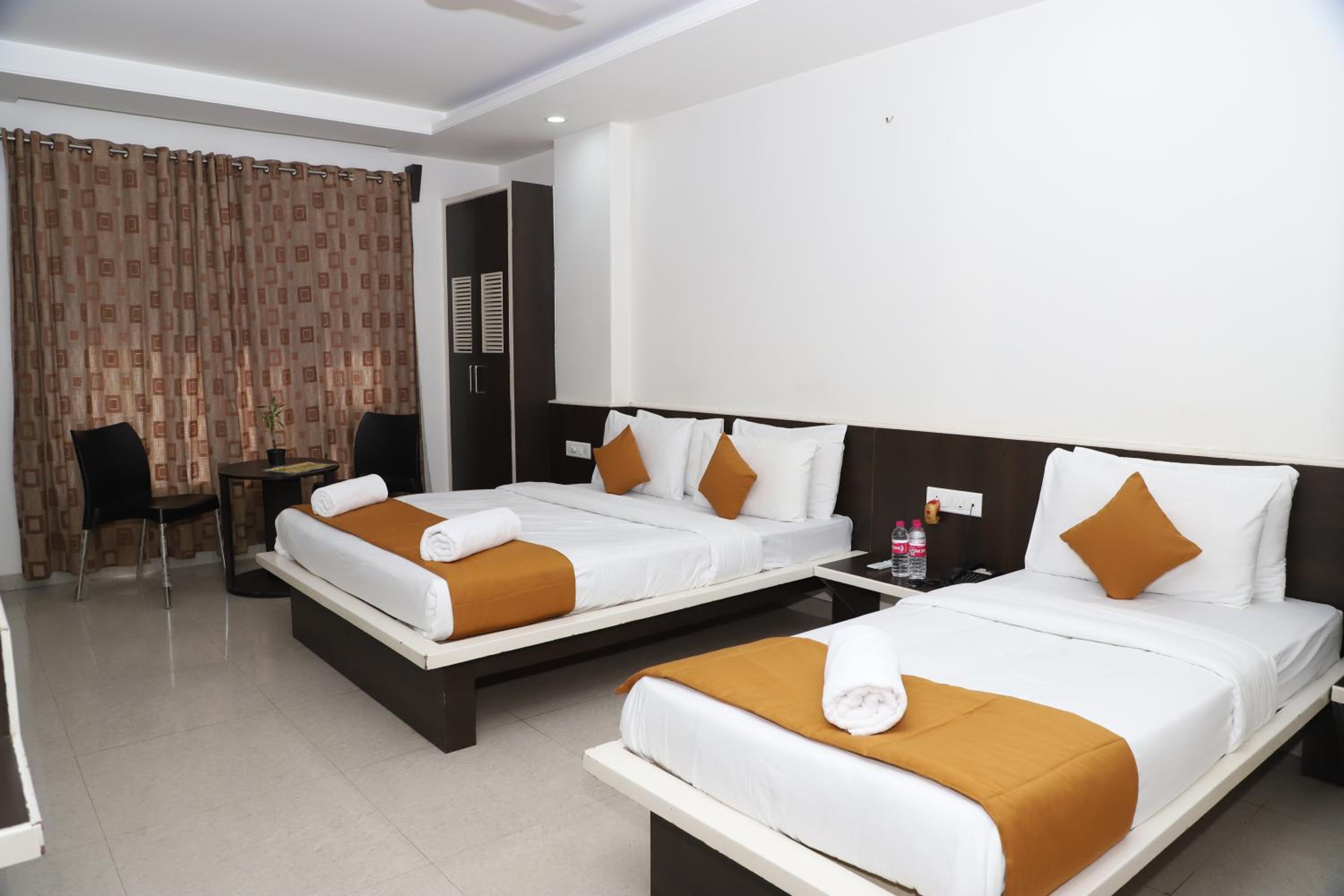 Executive Triple Room - Photo 4
