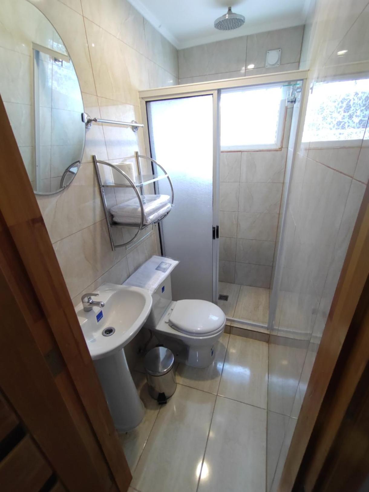 Double Room with Private Bathroom photo 1