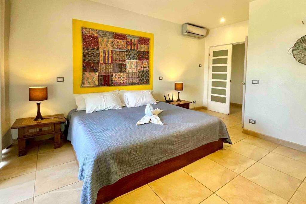 Three-Bedroom Villa photo 3