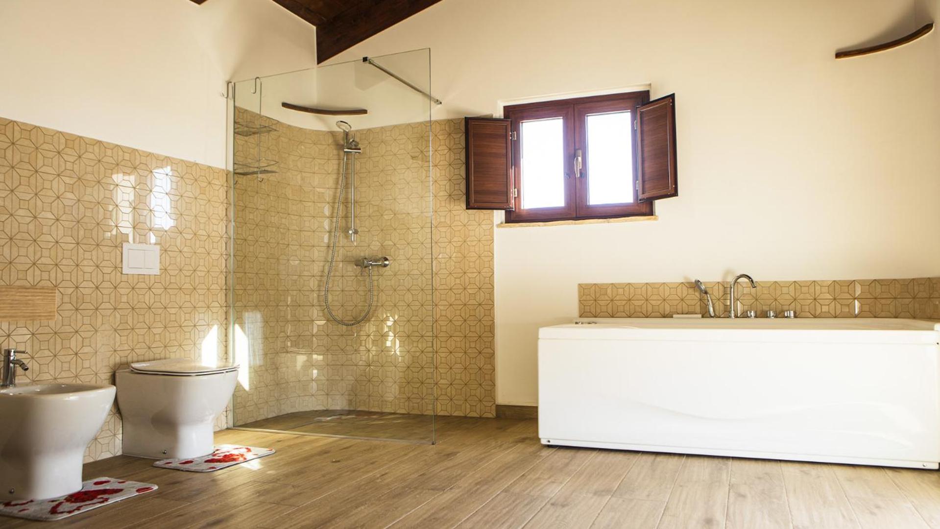 Luxury Quadruple Room photo 2
