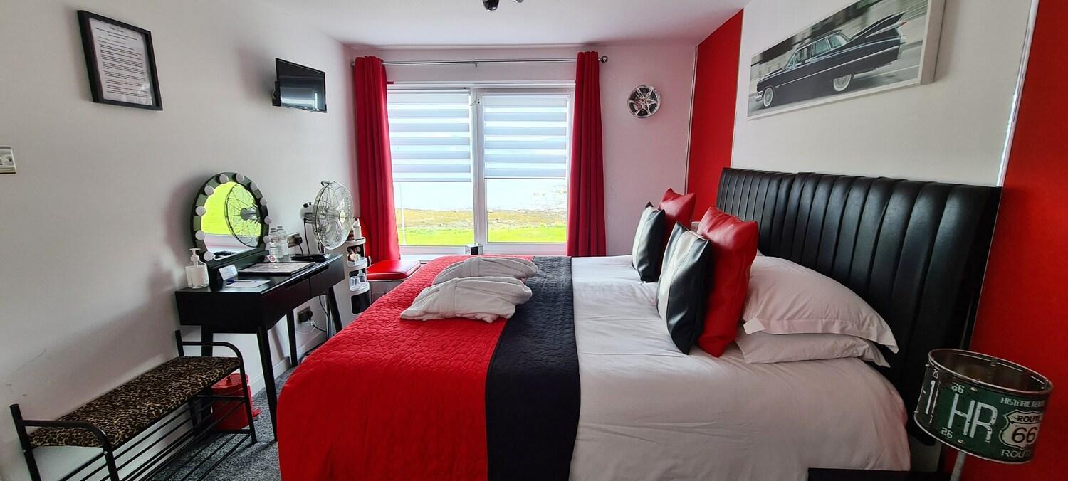 King Room with Sea View - Photo 24