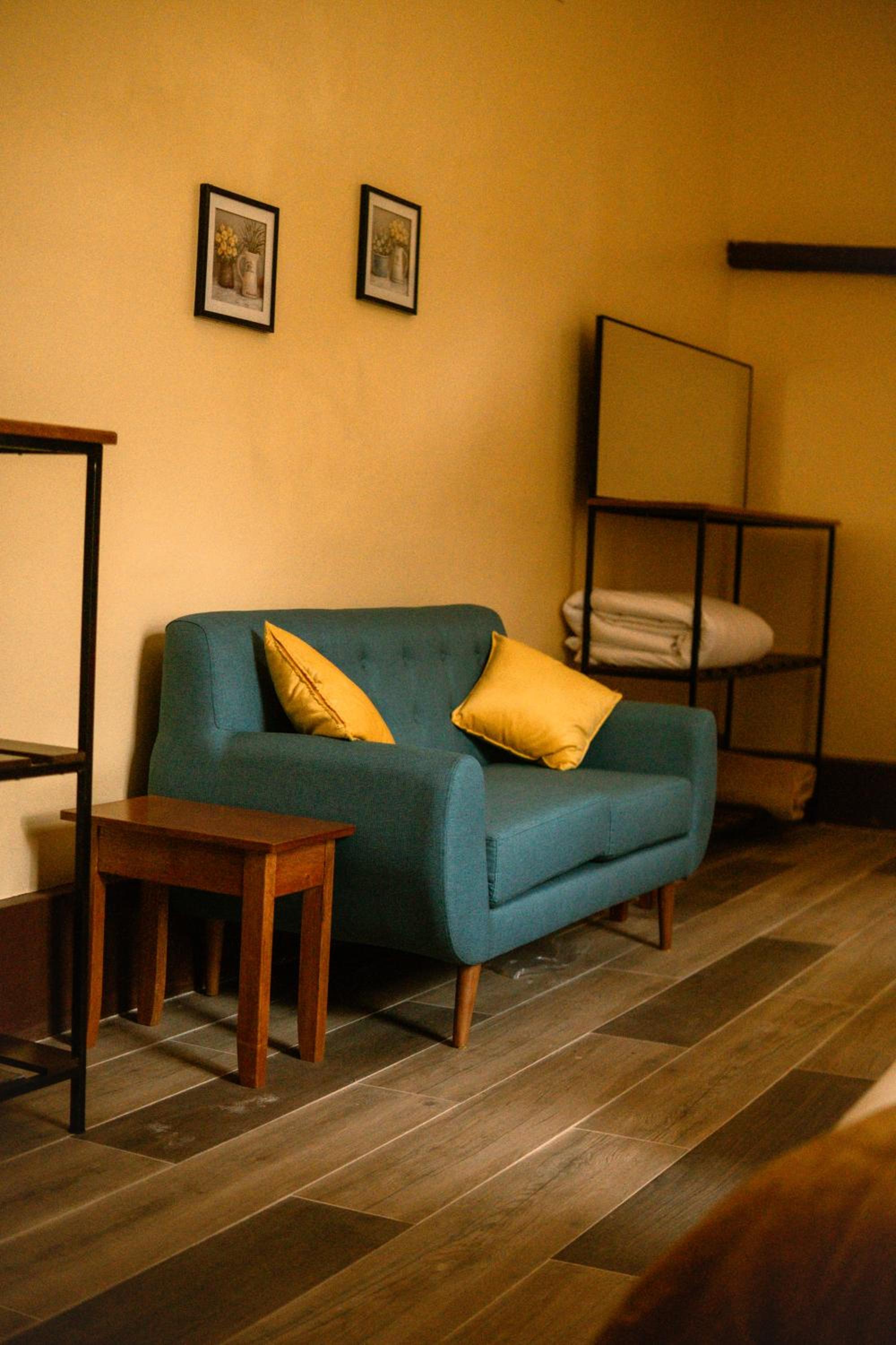 Family Room With Private Bathroom photo 2