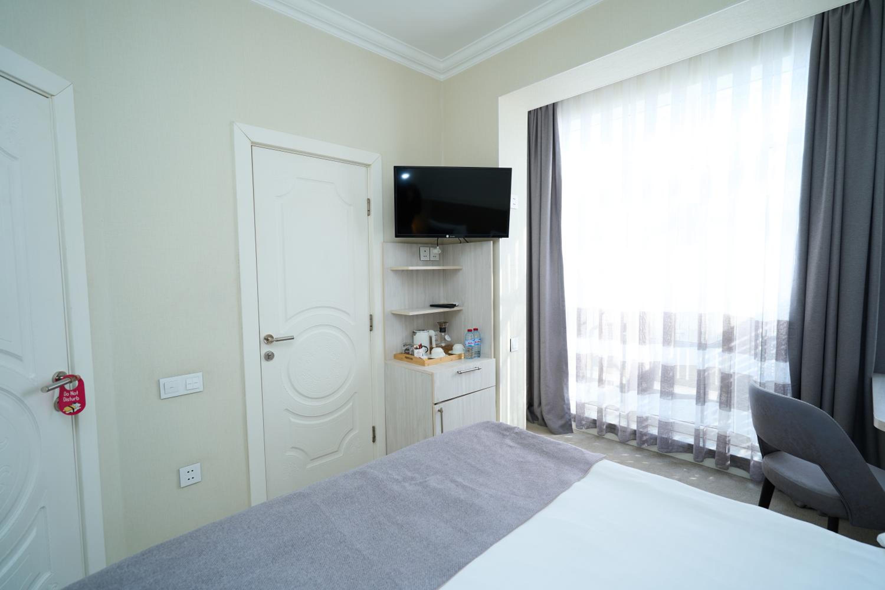 Double Room with Terrace photo 2