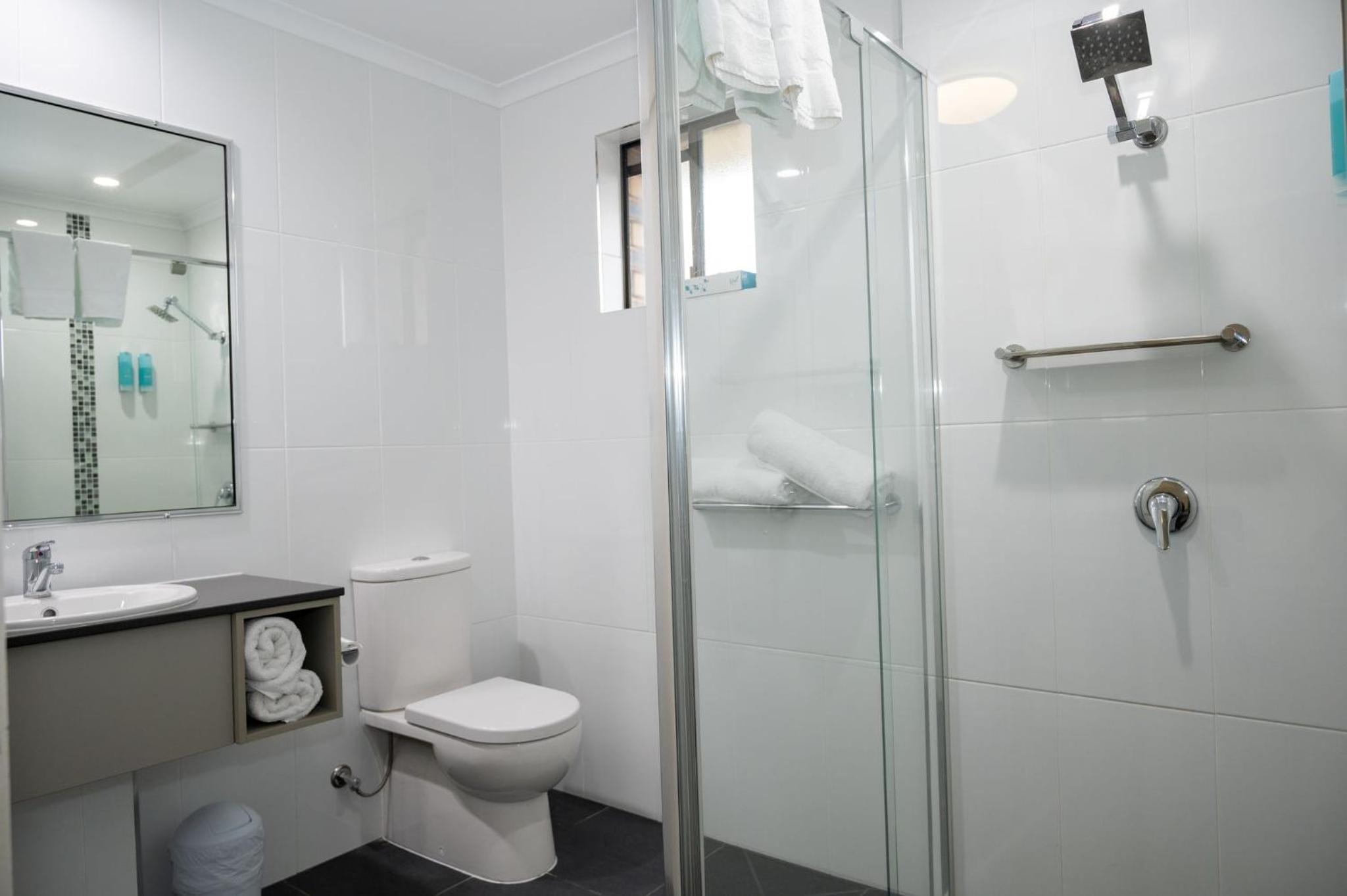 Family Suite - Photo 8