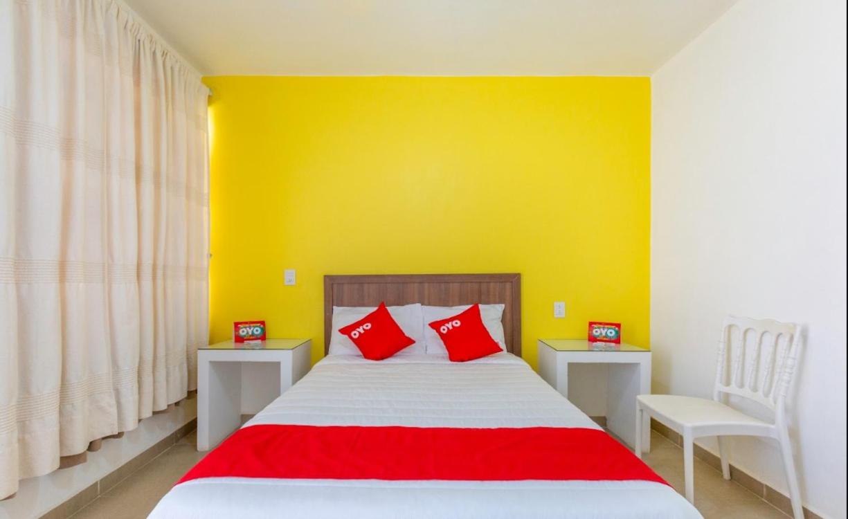 Standard Queen Room