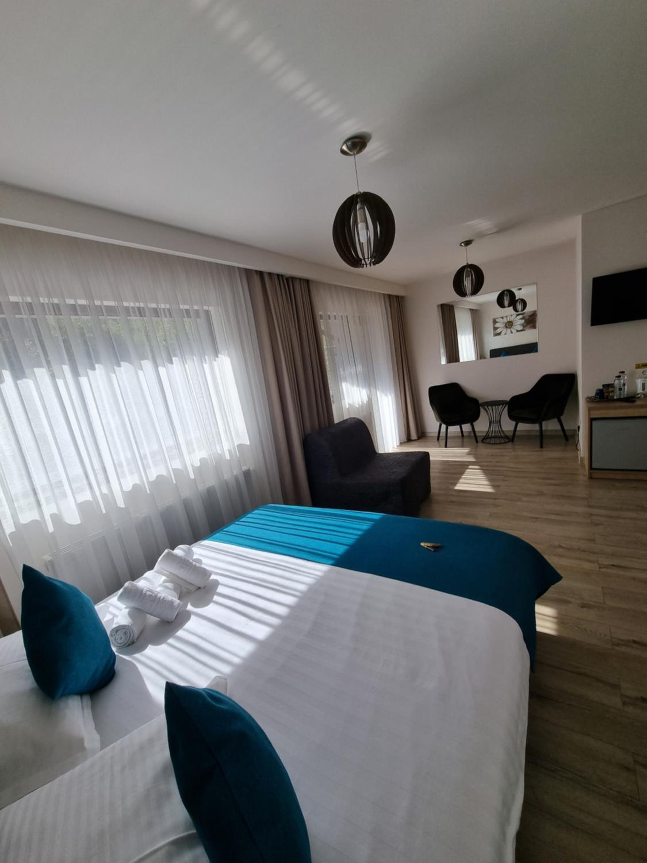 King Room with Balcony photo 3