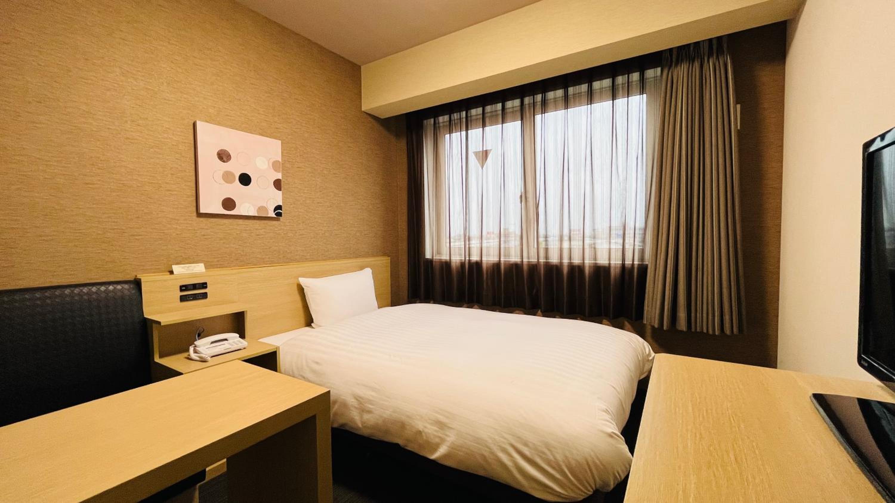Standard Single Room - Smoking