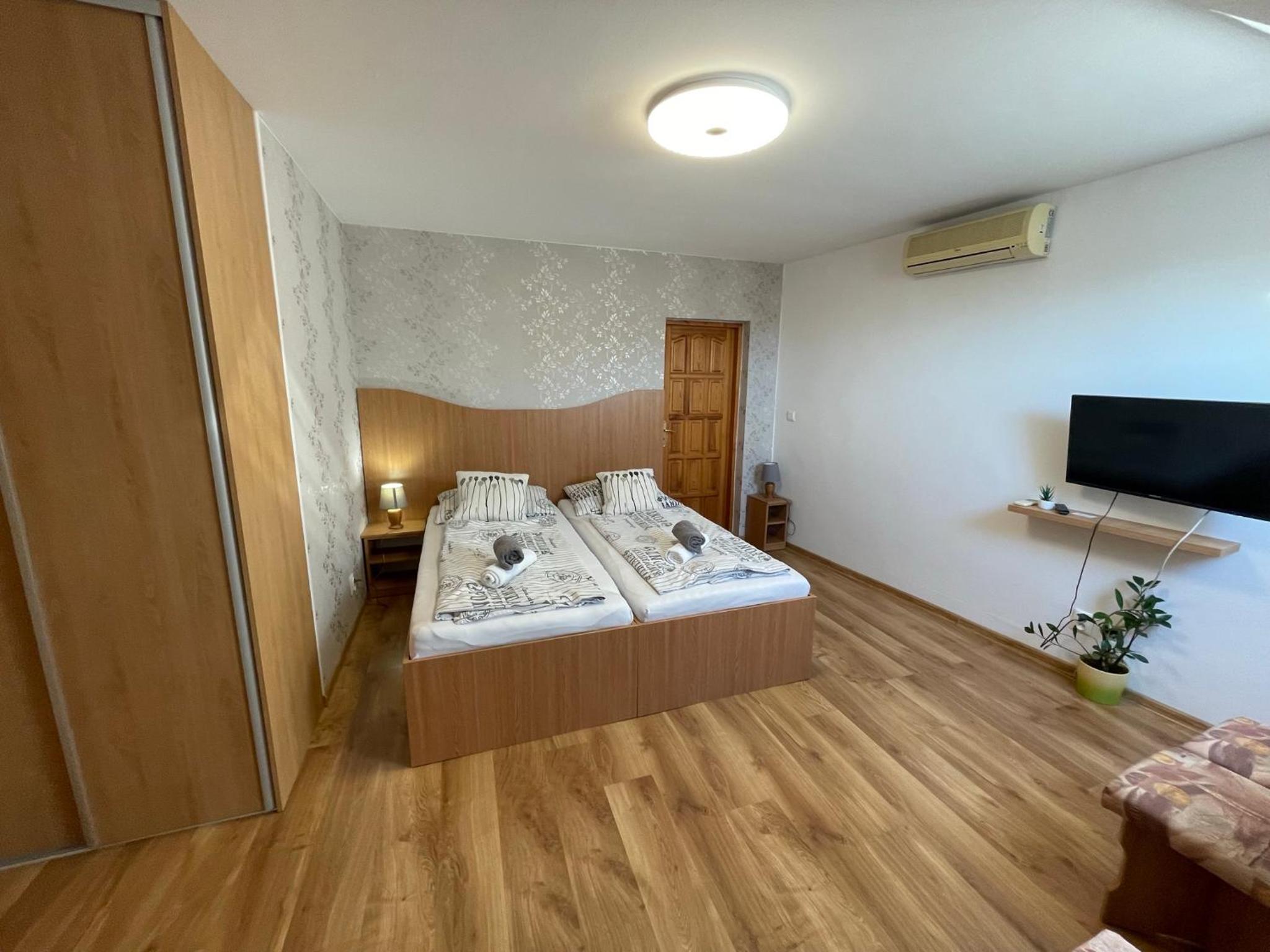 Deluxe Triple Room photo 1