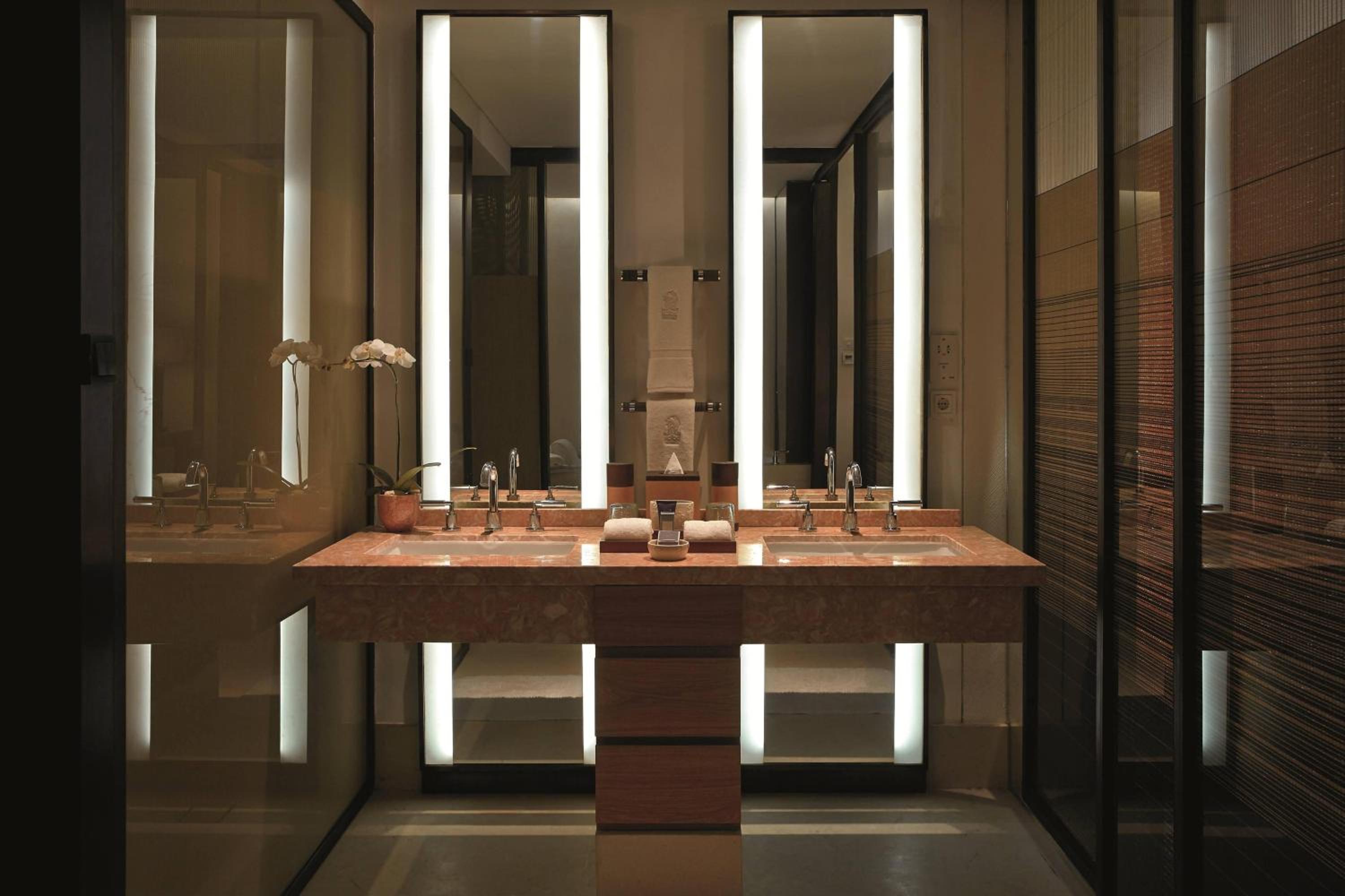 Sawangan Pool Access Junior Suite with Free Daily Resort Activity photo 2
