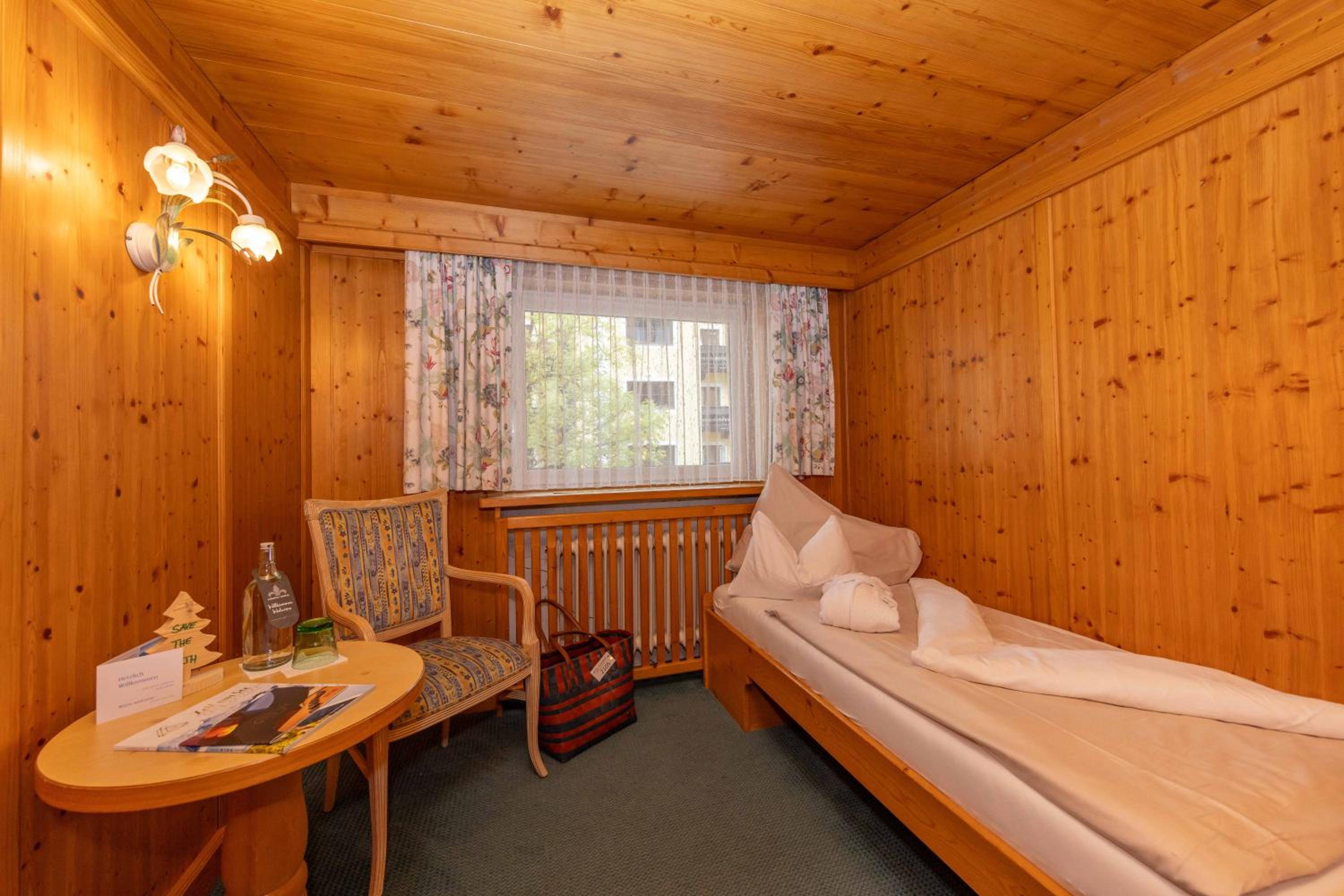 Single Room photo 1