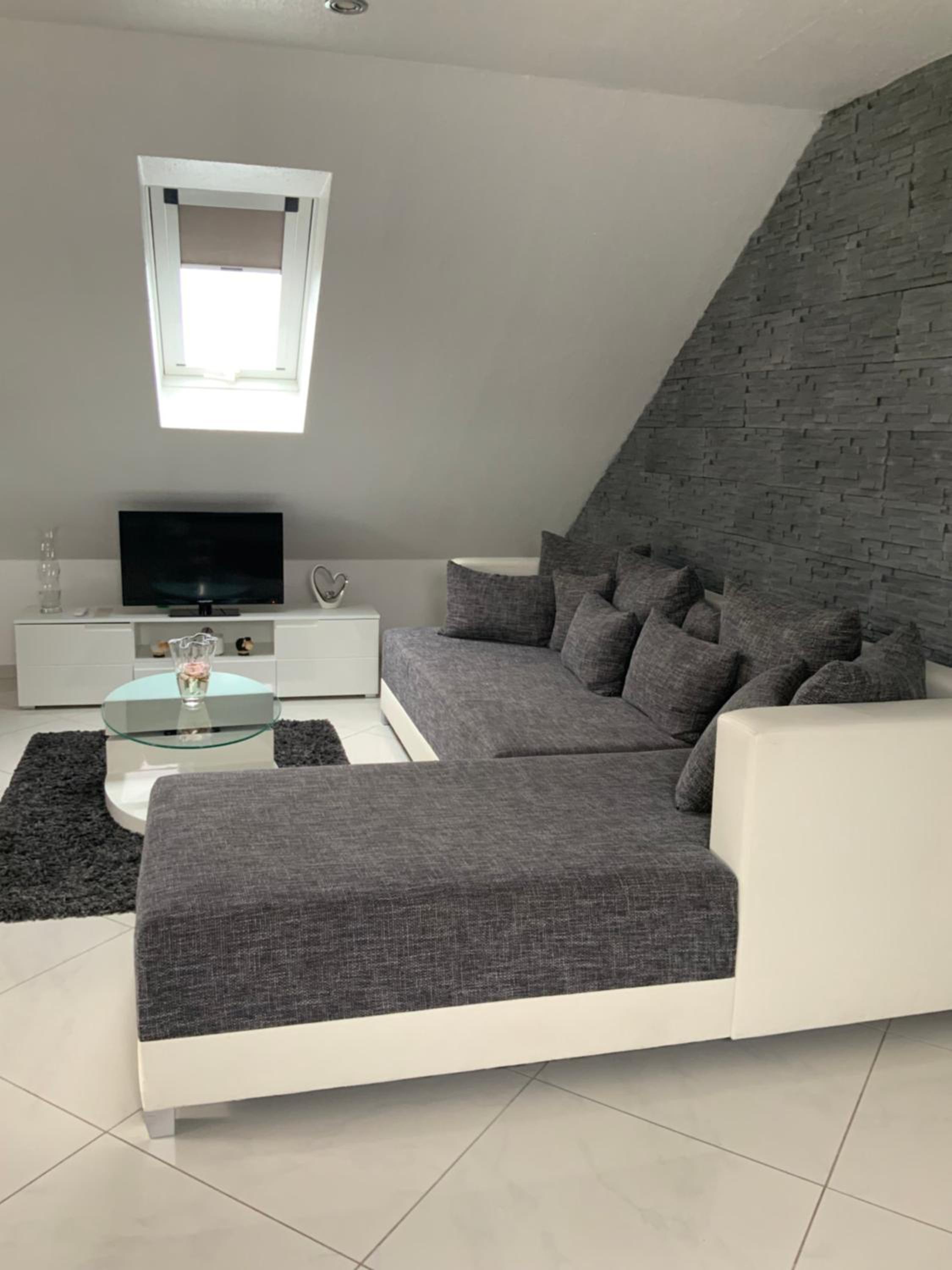 Penthouse Apartment - Photo 2