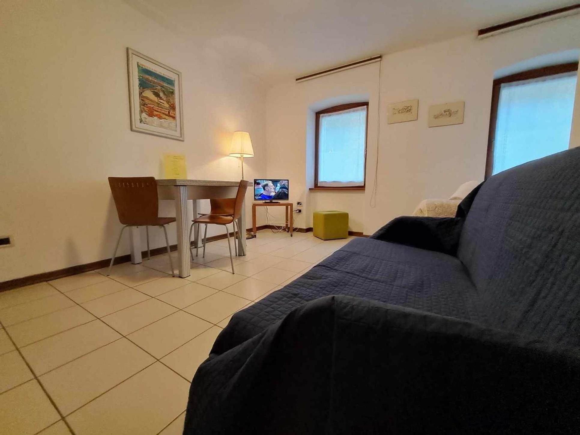 Triple Room with Private Bathroom photo 3