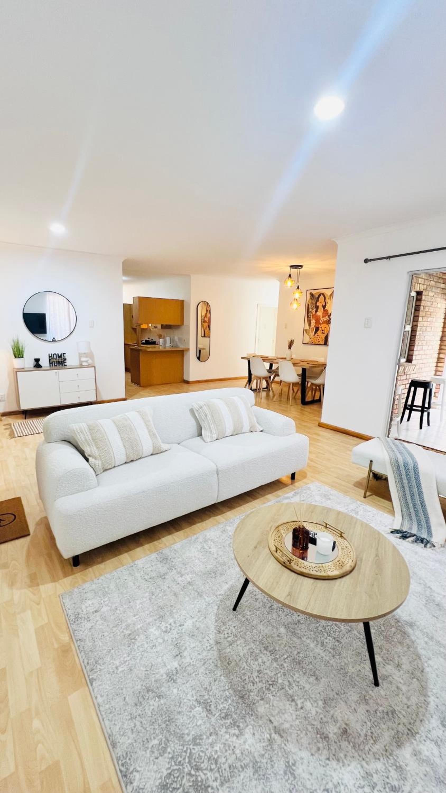 Villa photo 1