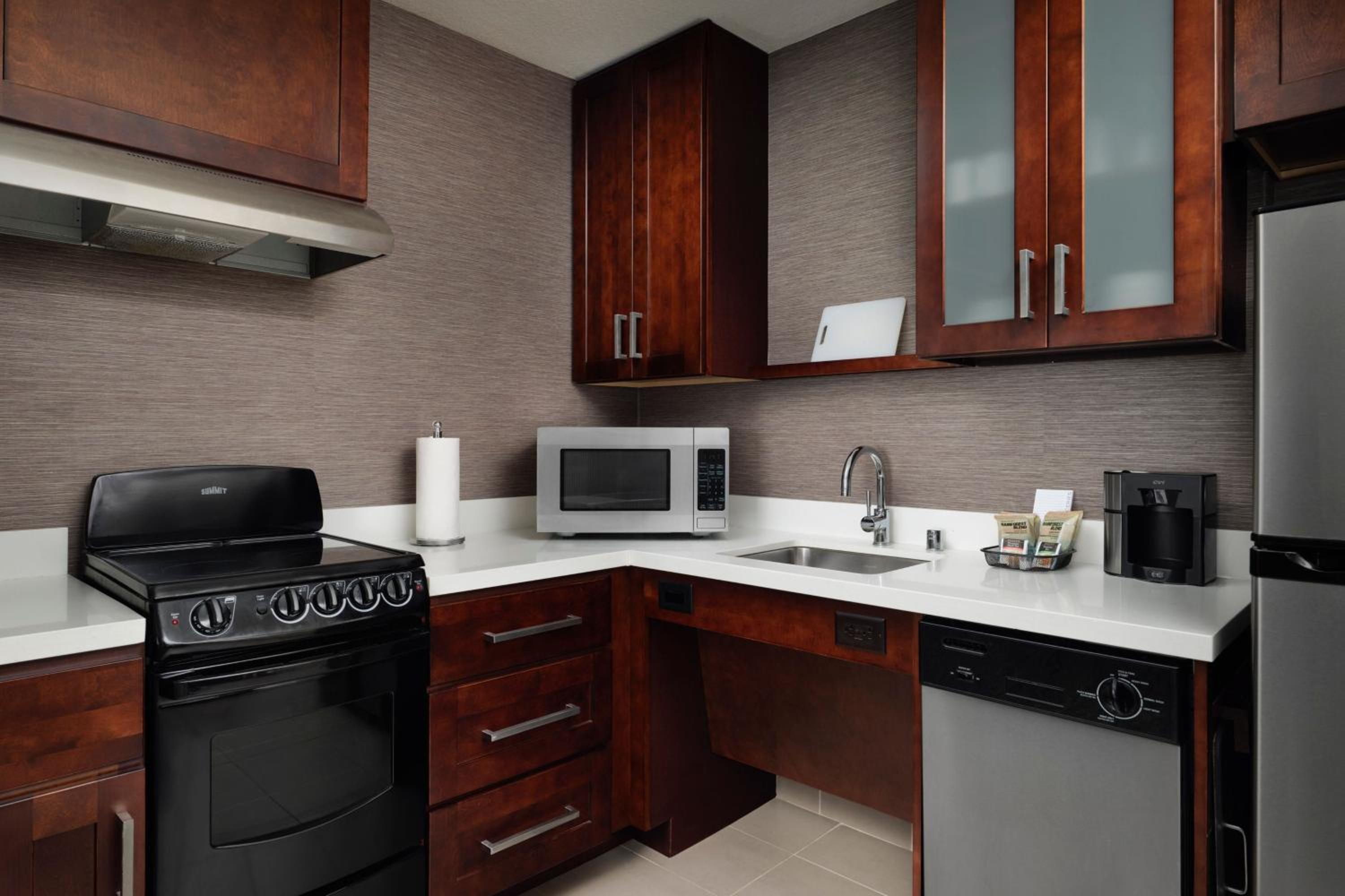 Newly Renovated One-Bedroom King Suite with Sofa Bed and Transfer Shower - Mobility/Hearing Accessible photo 1