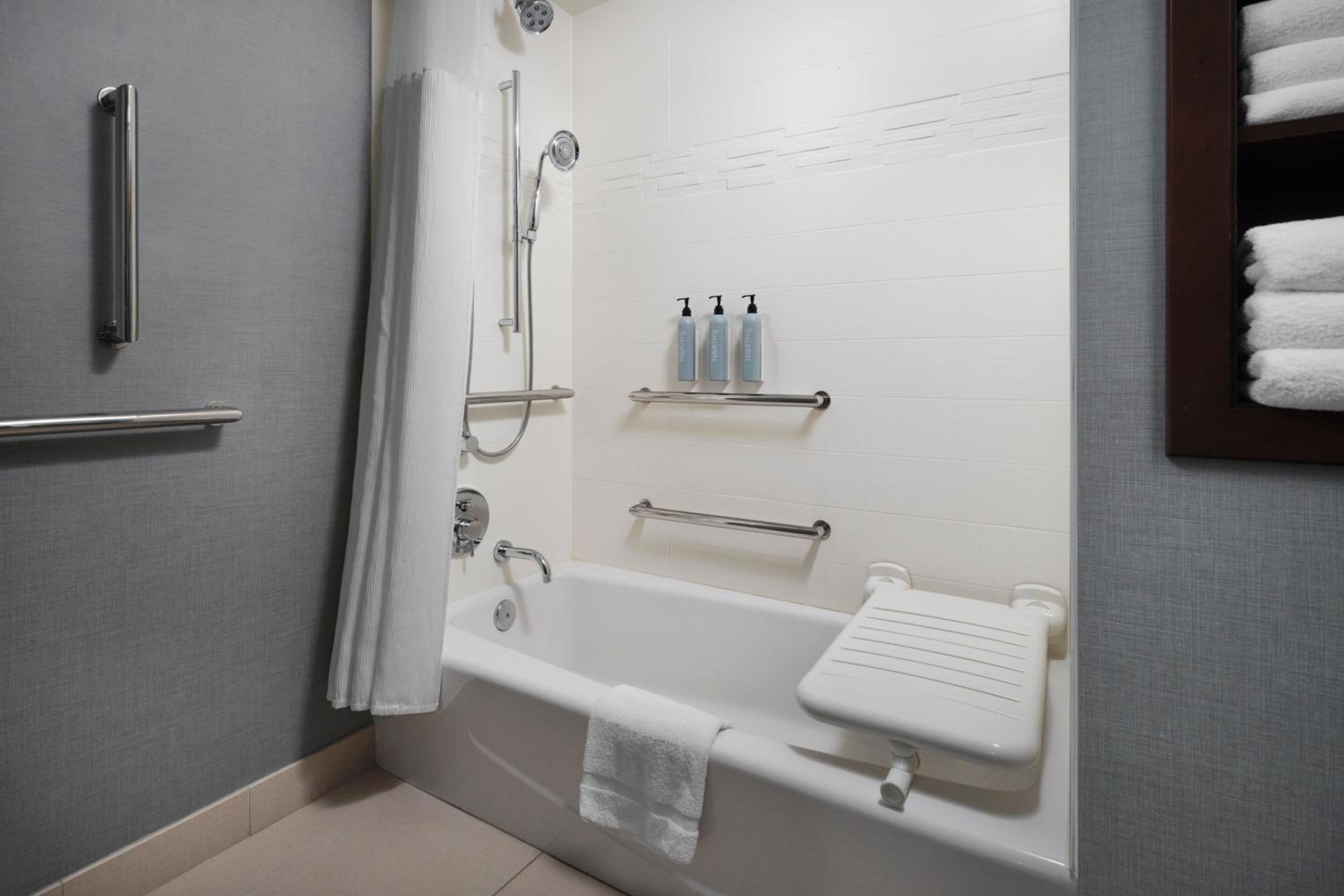 Residence Inn by Marriott Green Bay Downtown, Photo 7