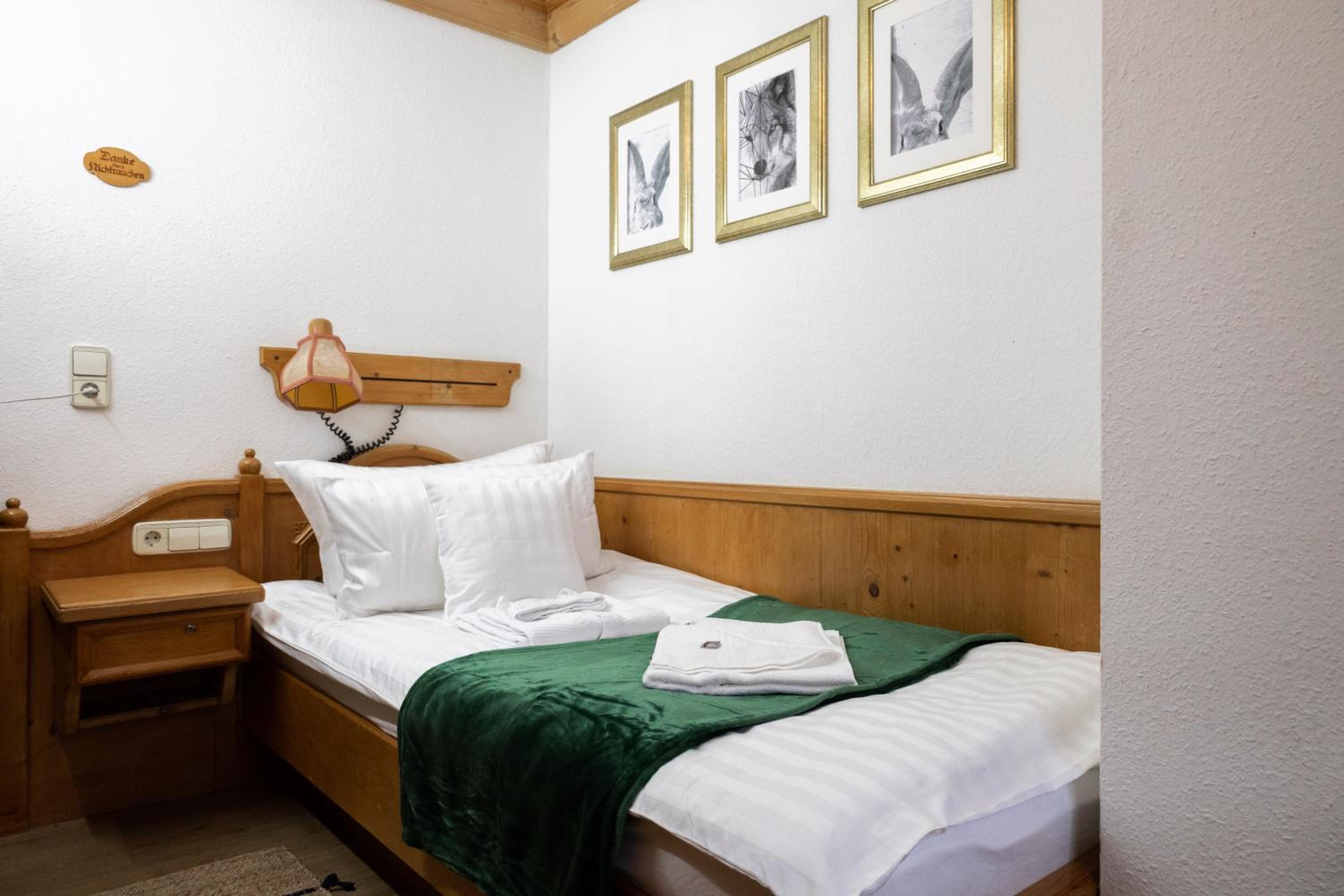 Single Room photo 1