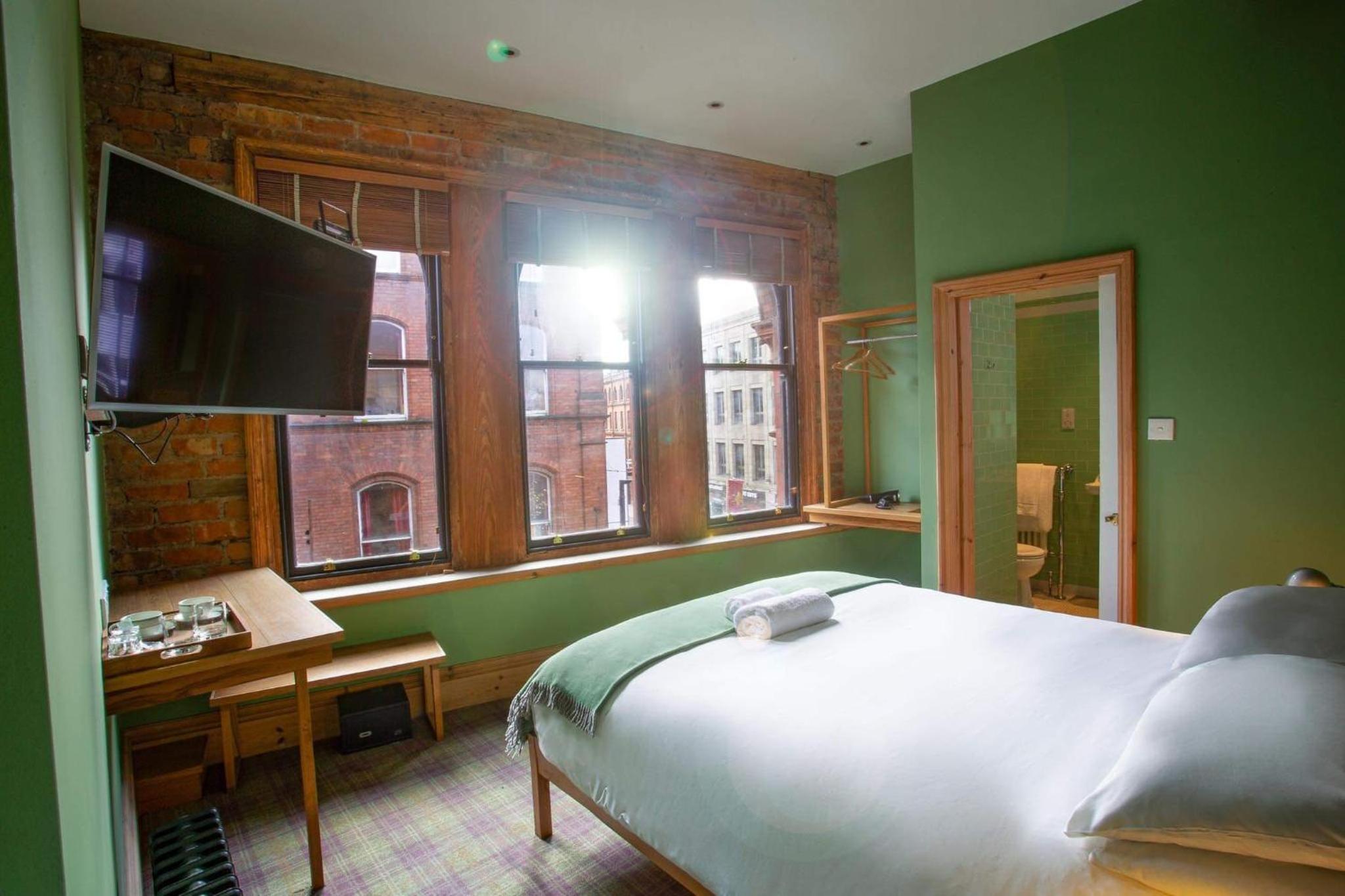 Deluxe Double Room photo 3