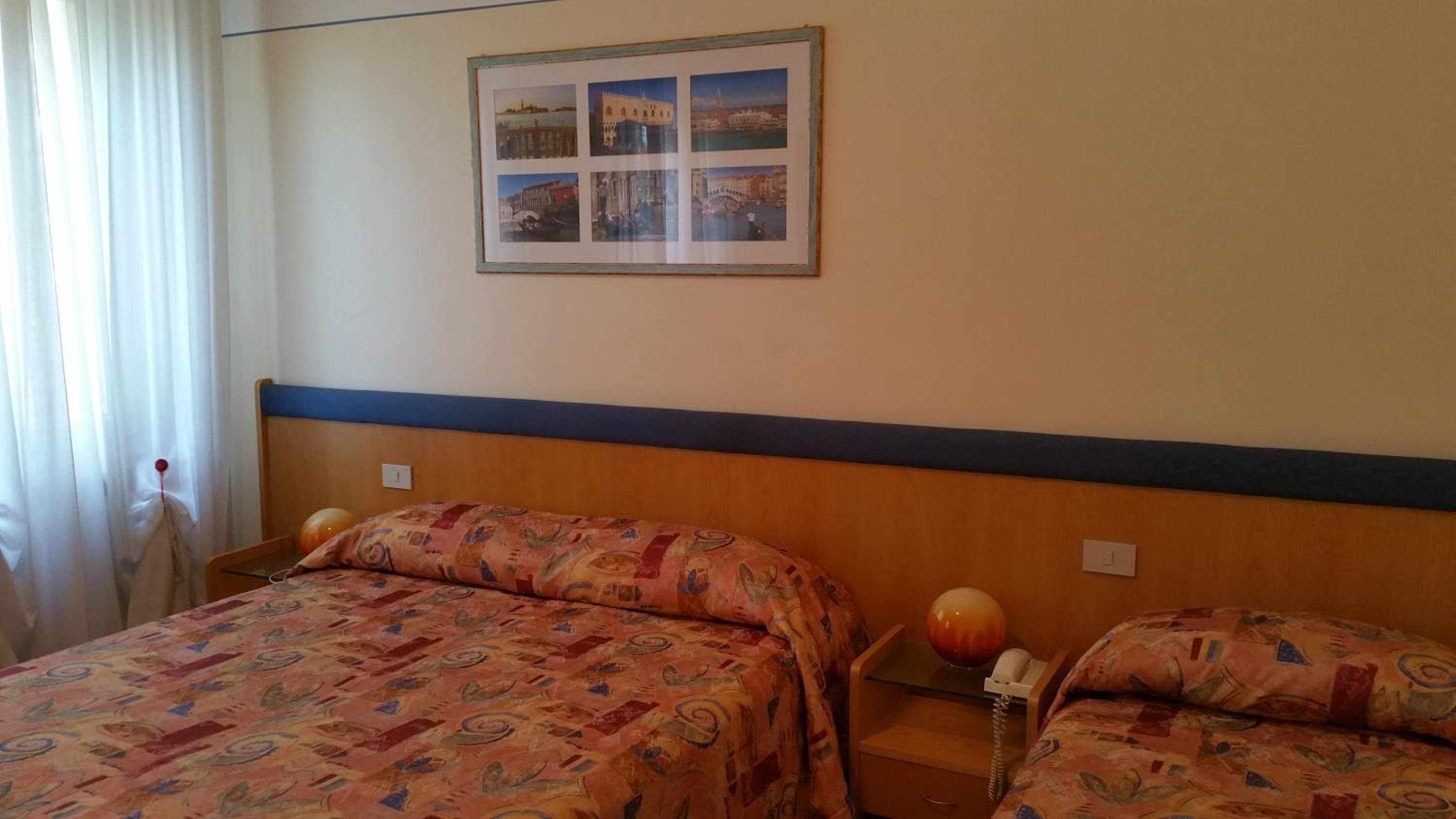 Triple Room - Photo 6