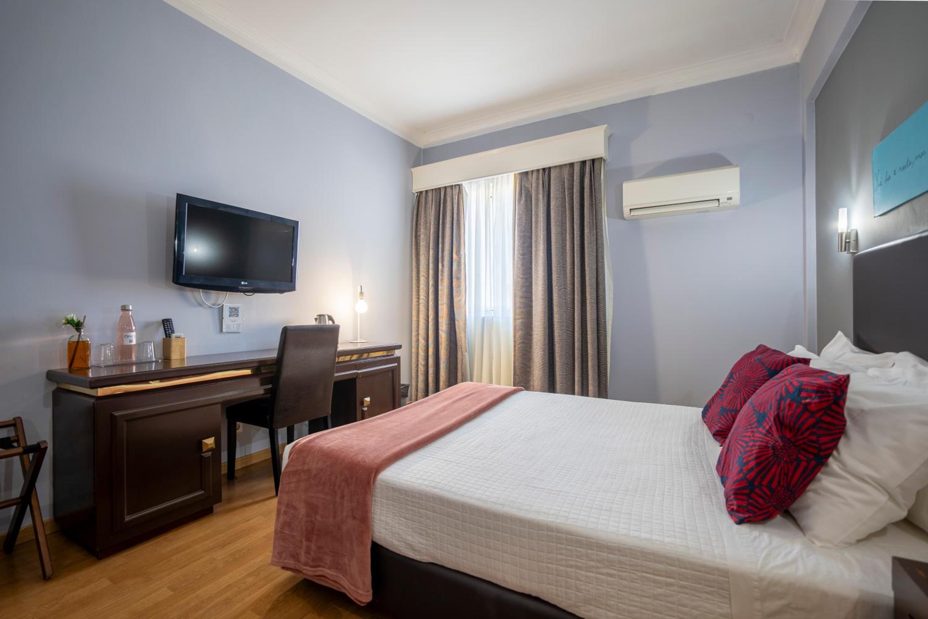 Double Room - Photo 6
