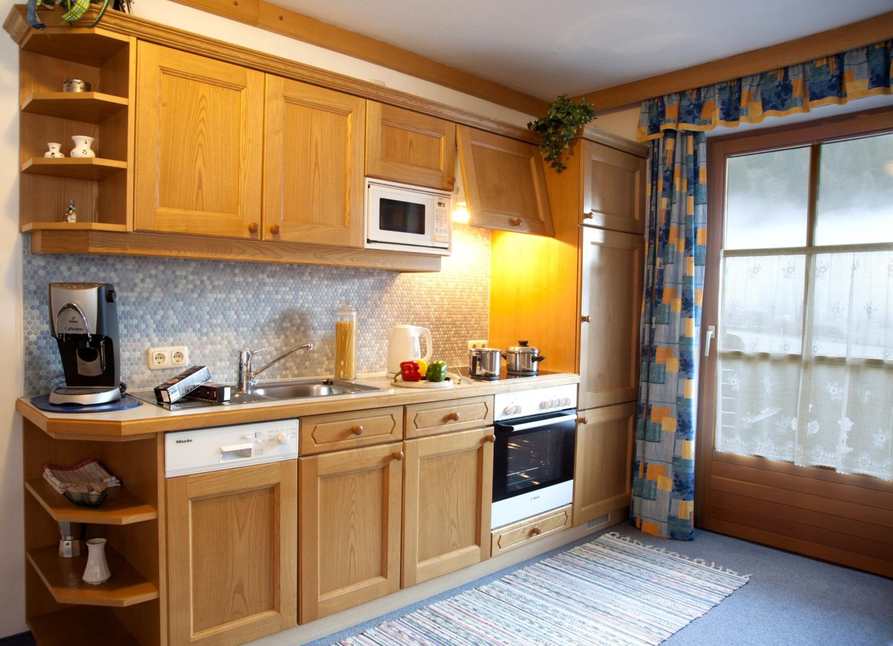 Apartment with Mountain View photo 3