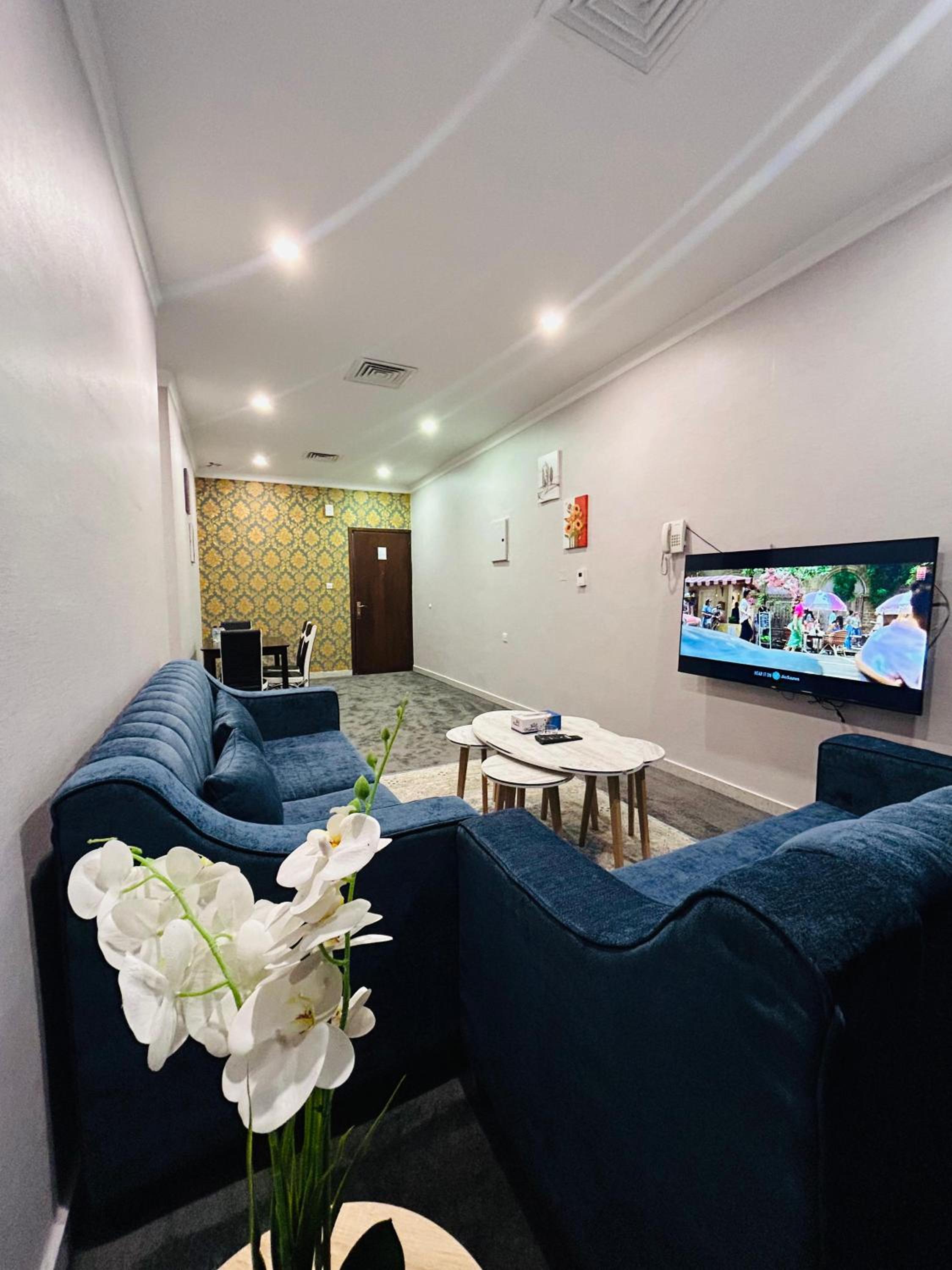 Deluxe King Room photo 1