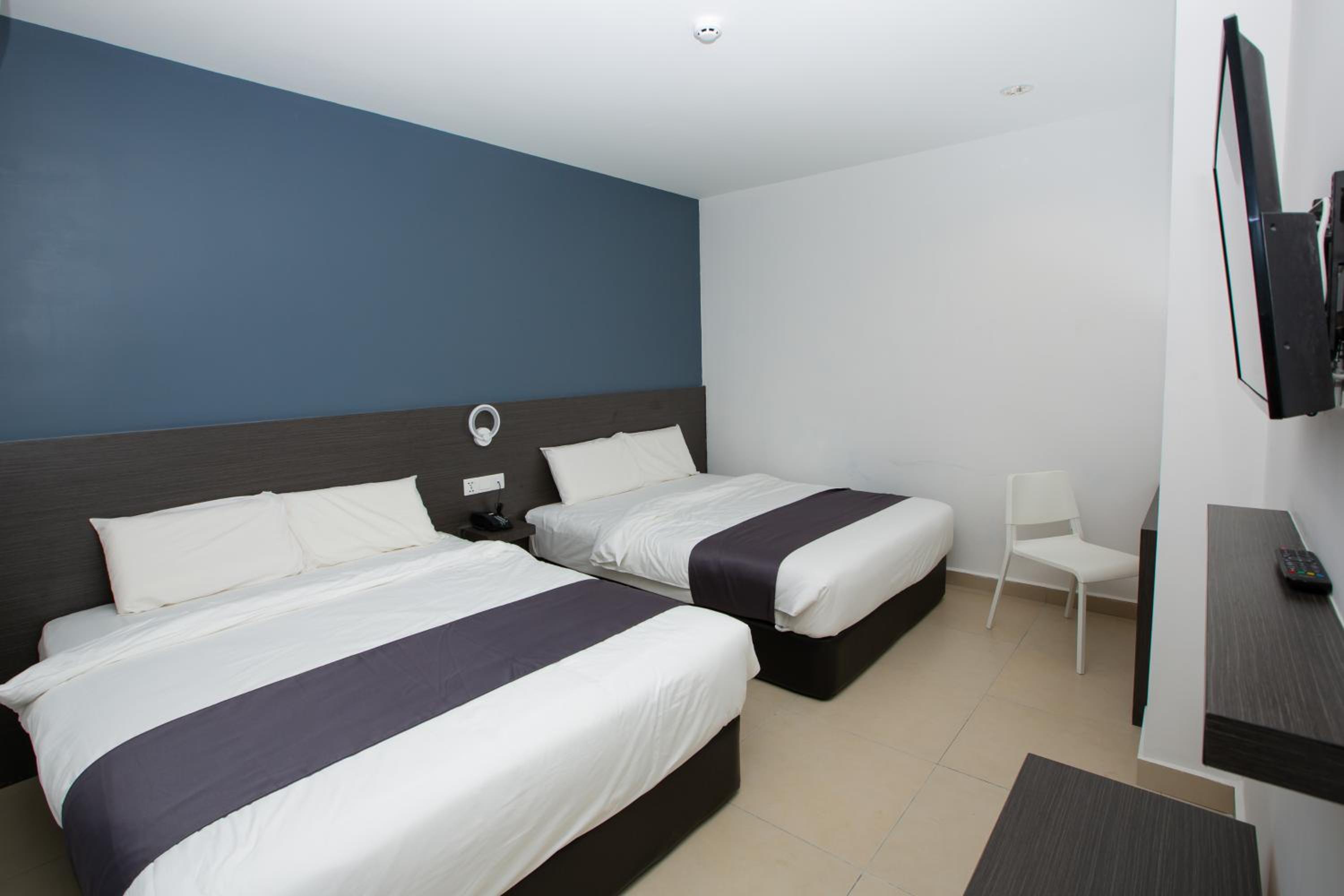 Deluxe Double Room photo 2